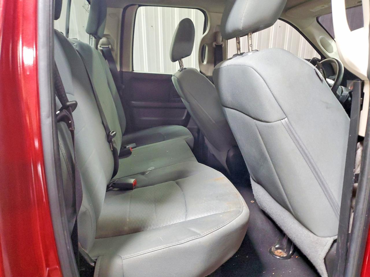 2014 Ram 1500 St Red vin: 1C6RR7FT2ES168863