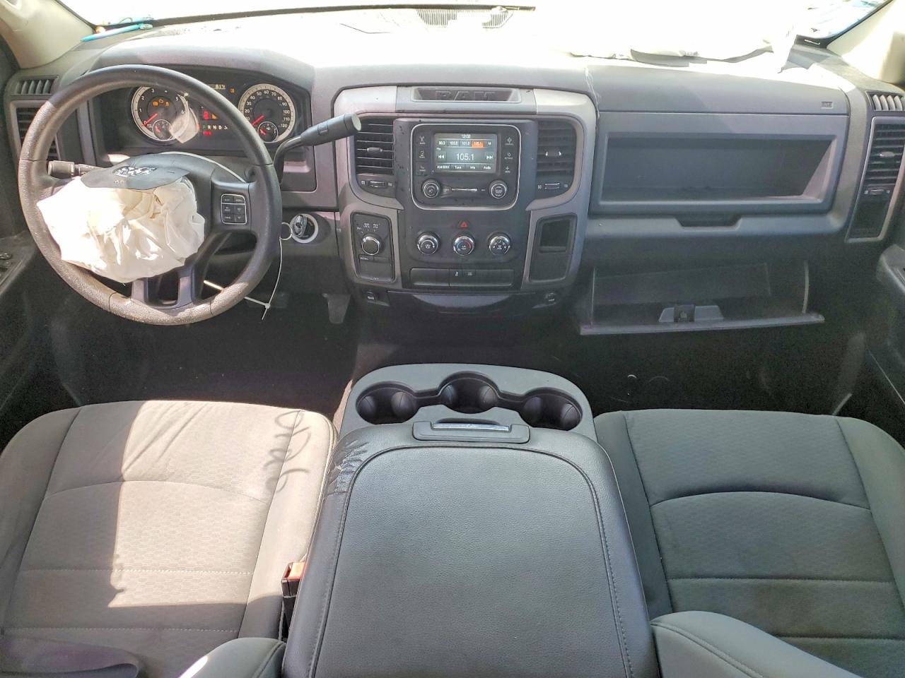 2014 Ram 1500 St Red vin: 1C6RR7FT2ES168863