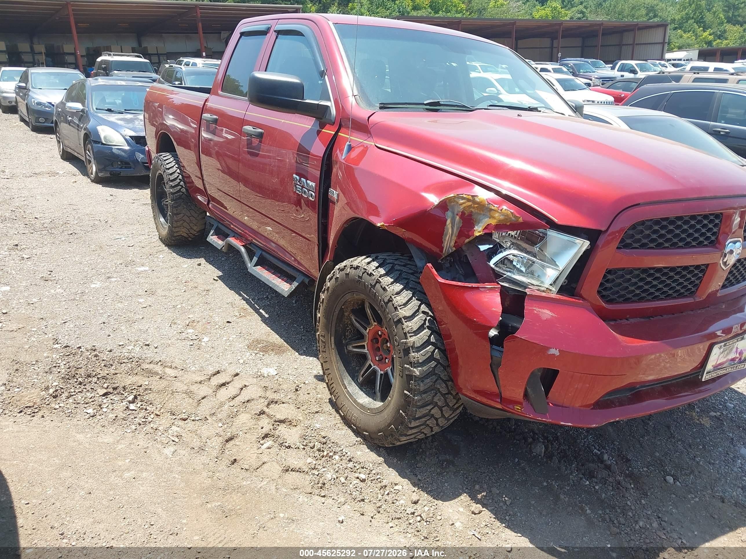 2014 Ram 1500 Express Burgundy vin: 1C6RR7FT2ES176915