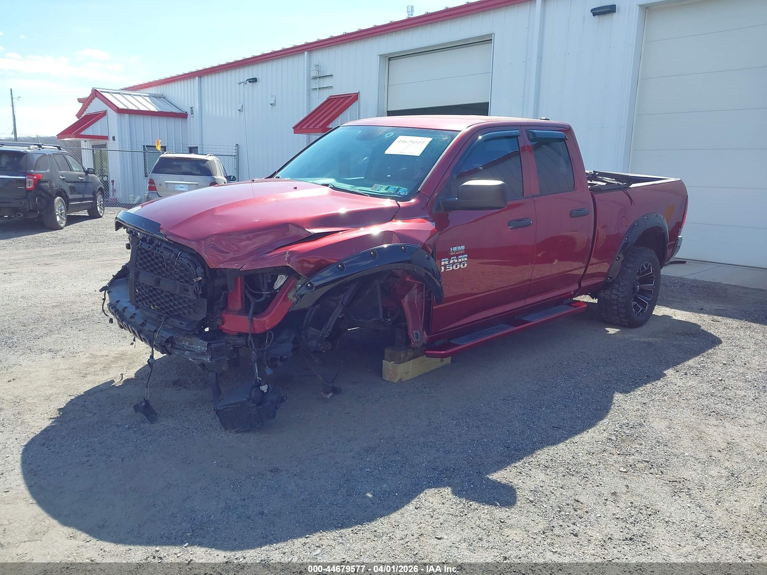 2014 Ram 1500 Express Красный vin: 1C6RR7FT2ES209637