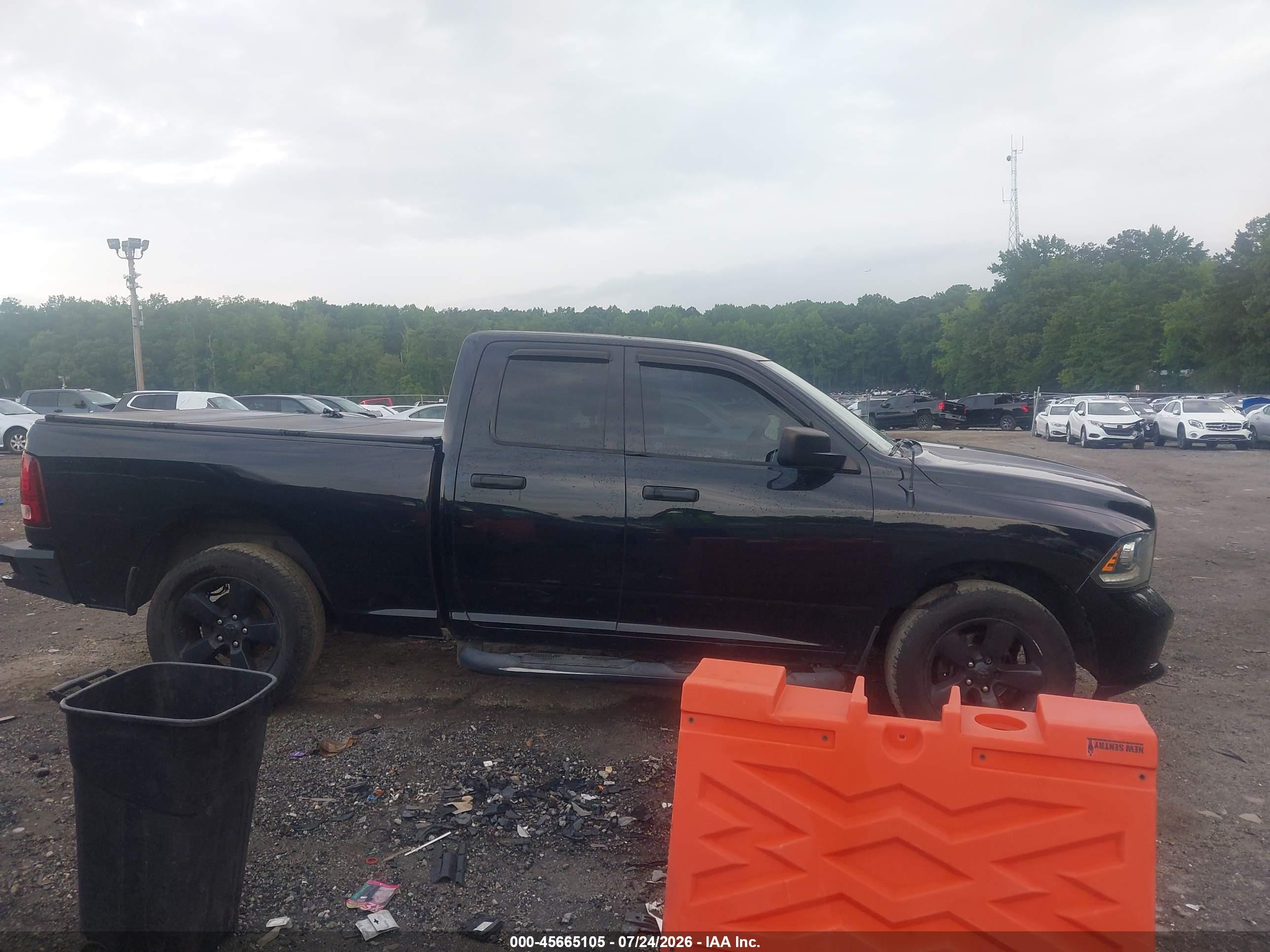 2014 Ram 1500 Express Black vin: 1C6RR7FT2ES387757