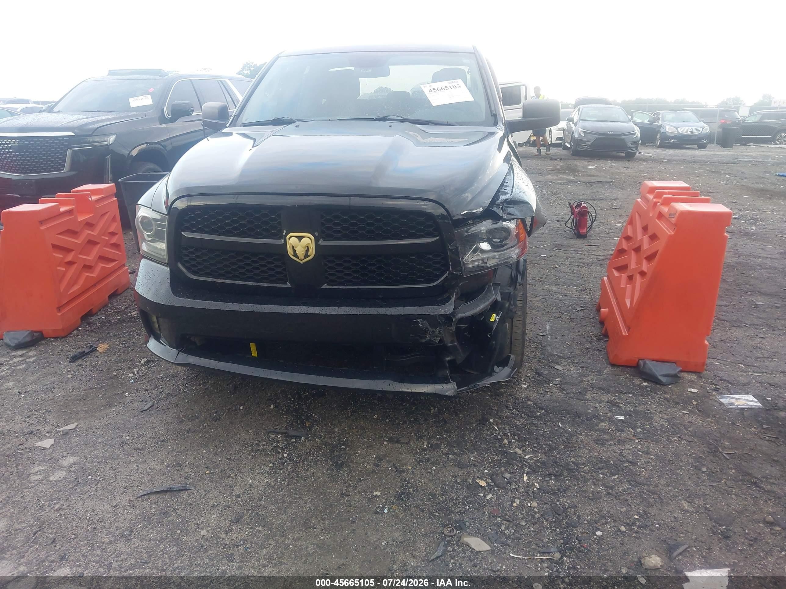 2014 Ram 1500 Express Black vin: 1C6RR7FT2ES387757