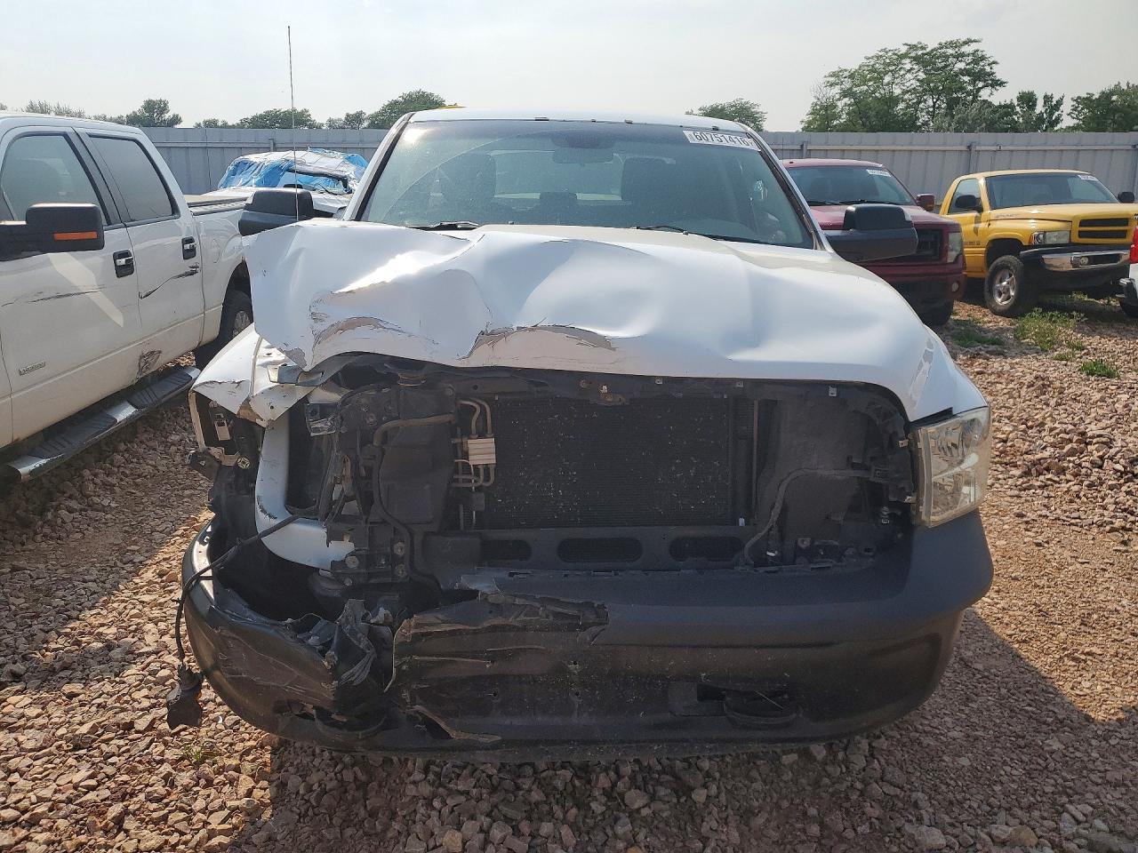 2014 Ram 1500 St White vin: 1C6RR7FT2ES424788