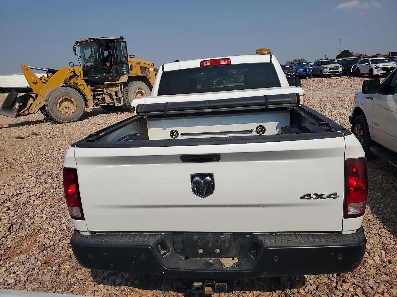 2014 Ram 1500 St White vin: 1C6RR7FT2ES424788
