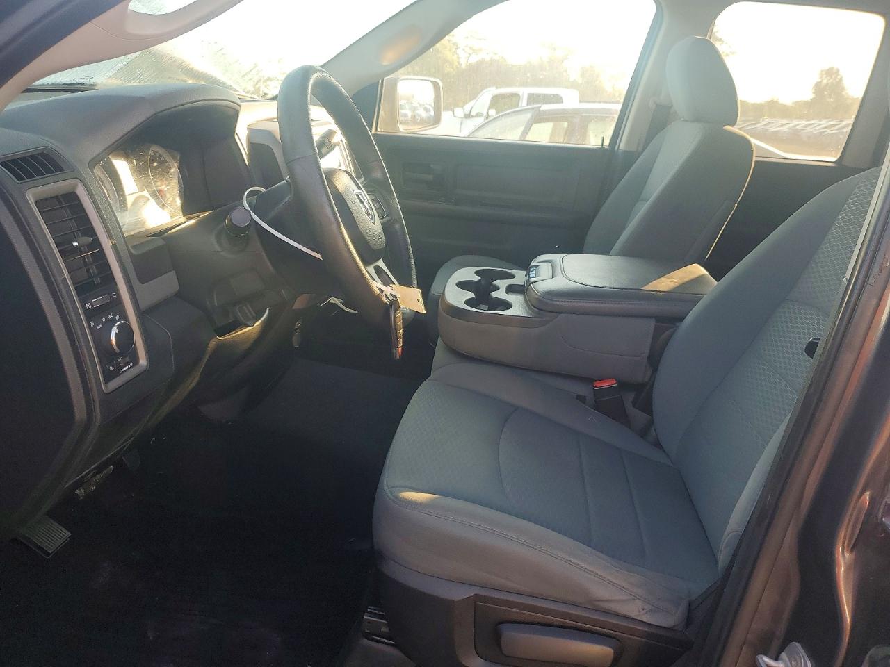 2014 Ram 1500 St Gray vin: 1C6RR7FT2ES433295