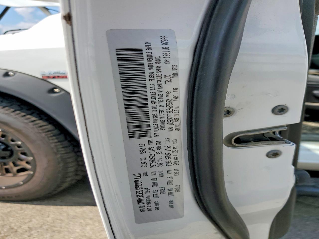 2014 Ram 1500 St Белый vin: 1C6RR7FT2ES465972