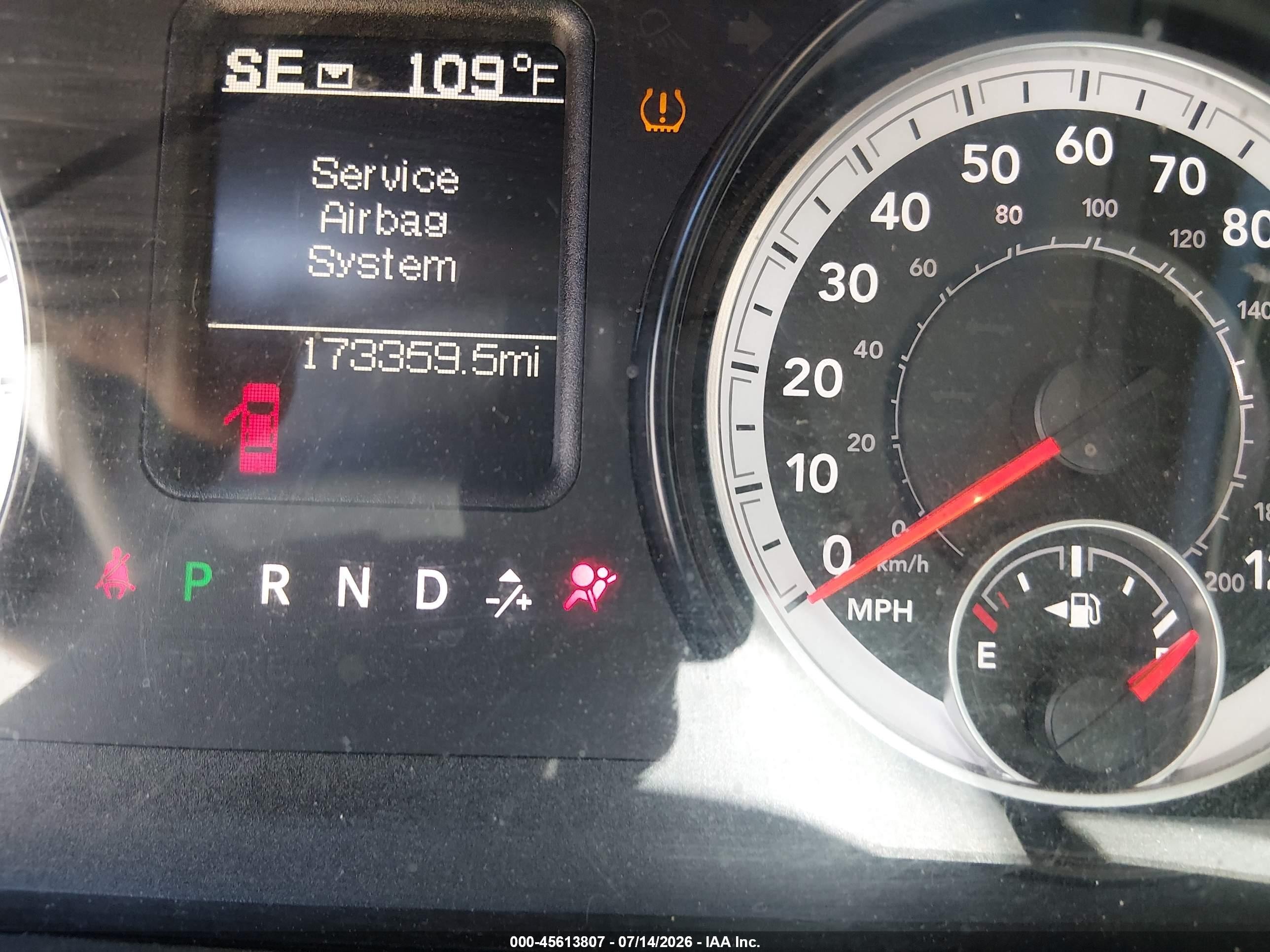 2015 Ram 1500 Tradesman White vin: 1C6RR7FT2FS655451