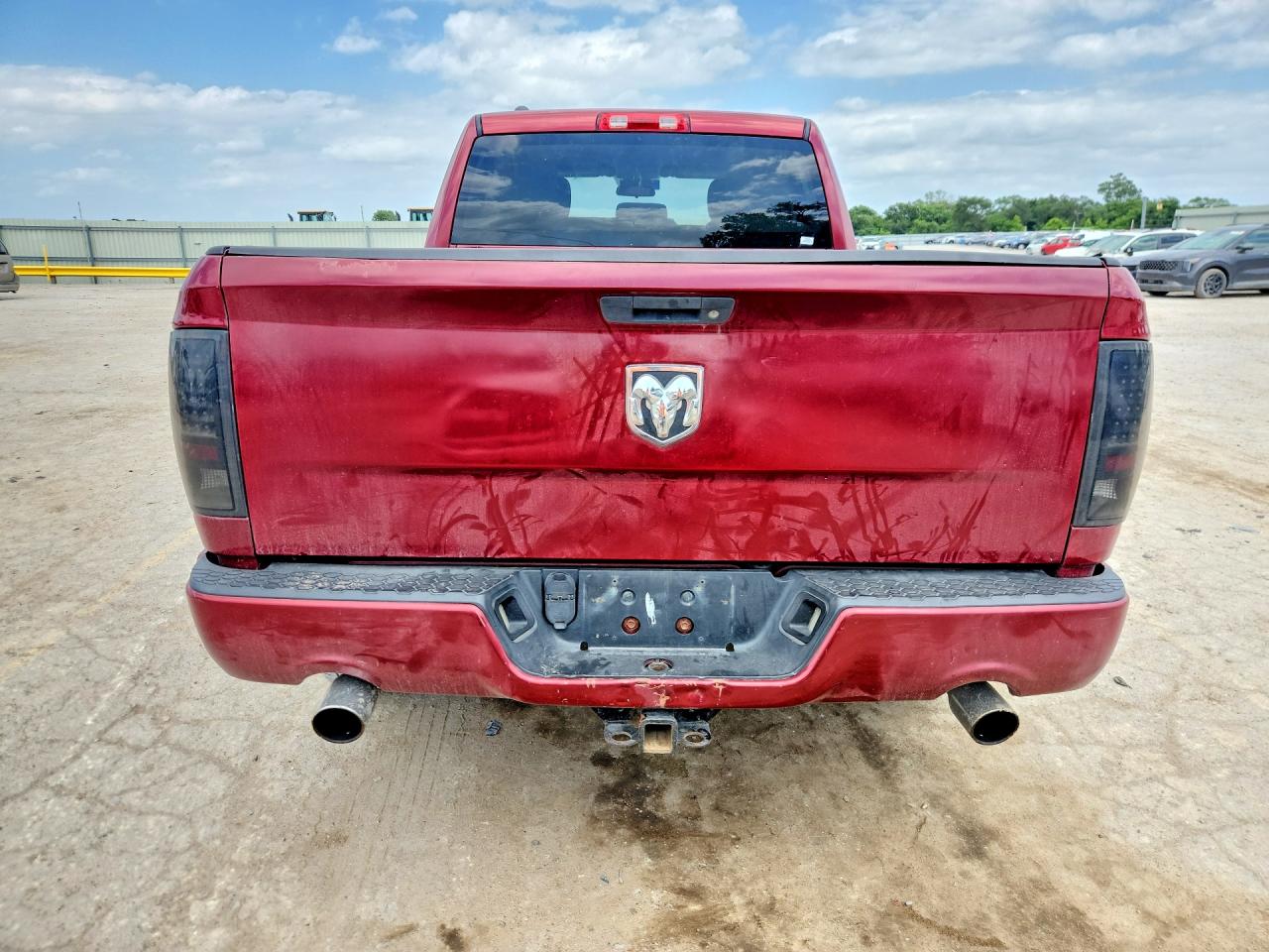 2013 Ram 1500 St Burgundy vin: 1C6RR7FT3DS569160