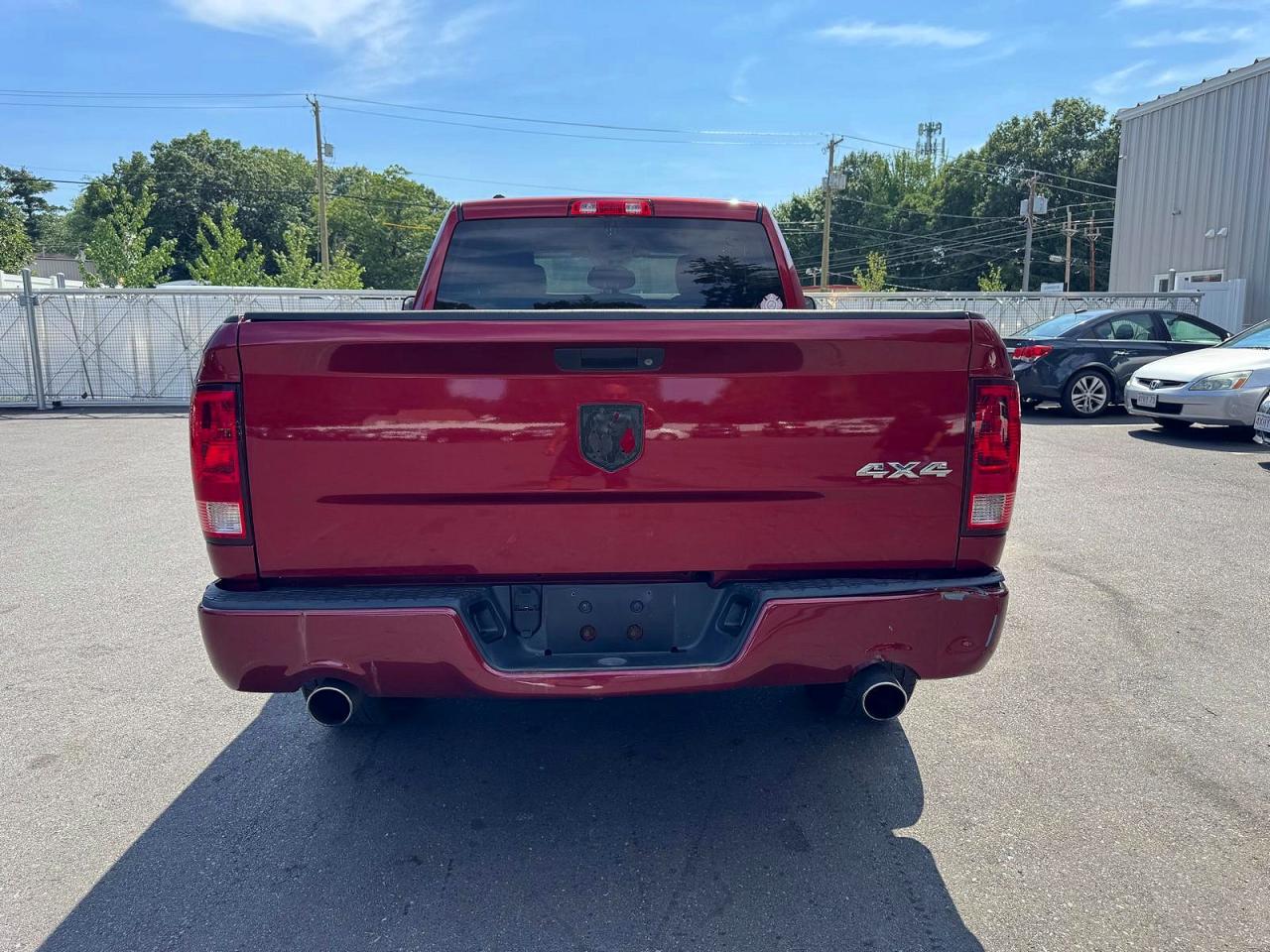 2013 Ram 1500 St Red vin: 1C6RR7FT3DS725536