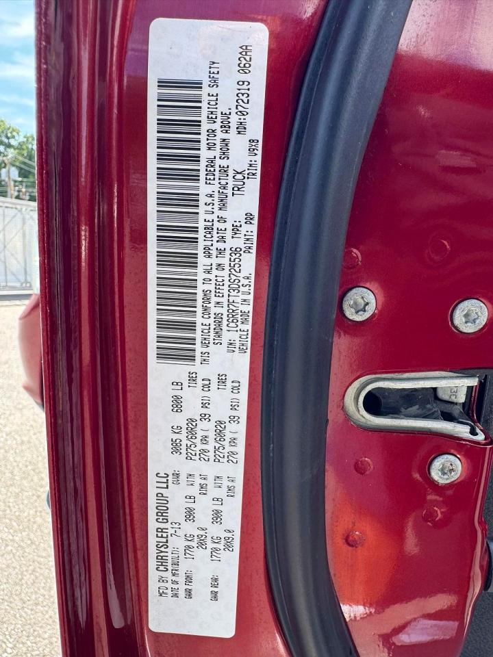 2013 Ram 1500 St Red vin: 1C6RR7FT3DS725536