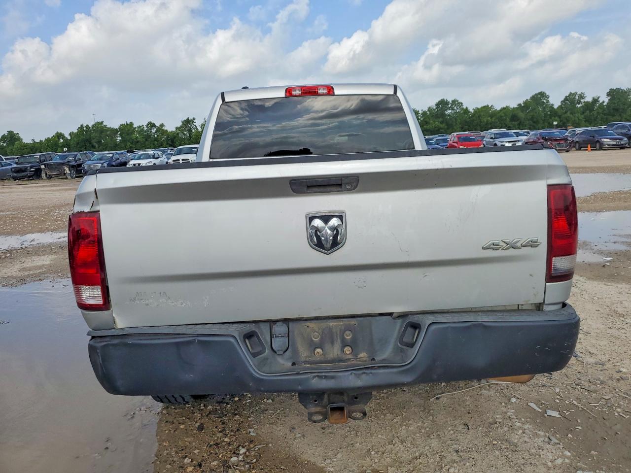 2014 Ram 1500 St Silver vin: 1C6RR7FT3ES104587
