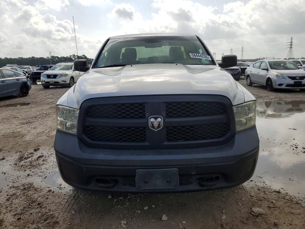 2014 Ram 1500 St Silver vin: 1C6RR7FT3ES104587