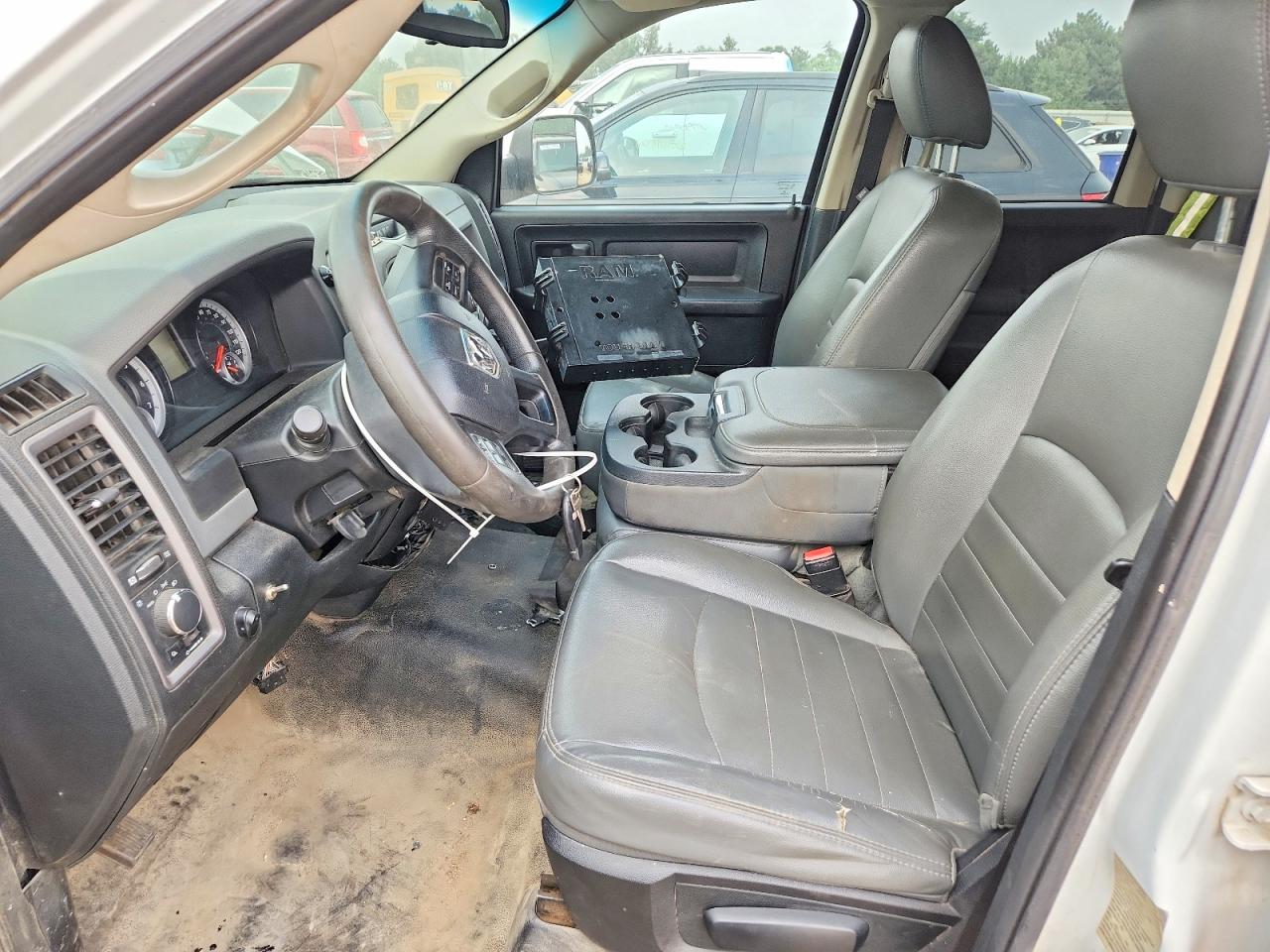 2014 Ram 1500 St White vin: 1C6RR7FT3ES323033