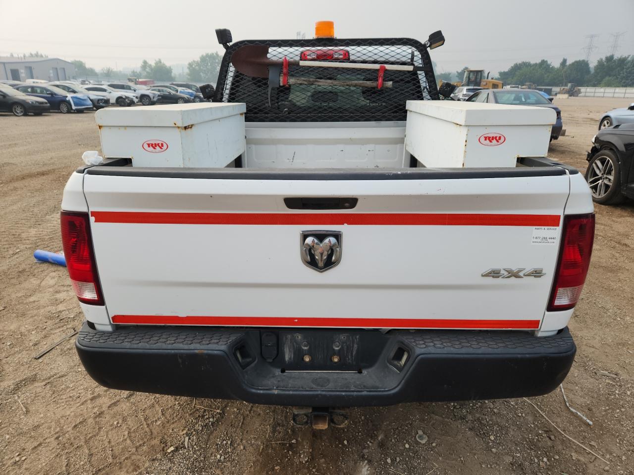2014 Ram 1500 St White vin: 1C6RR7FT3ES323033 Damage: Tailgate, Dent(S) W/ Paint Dmg, 3 To 4 Inches