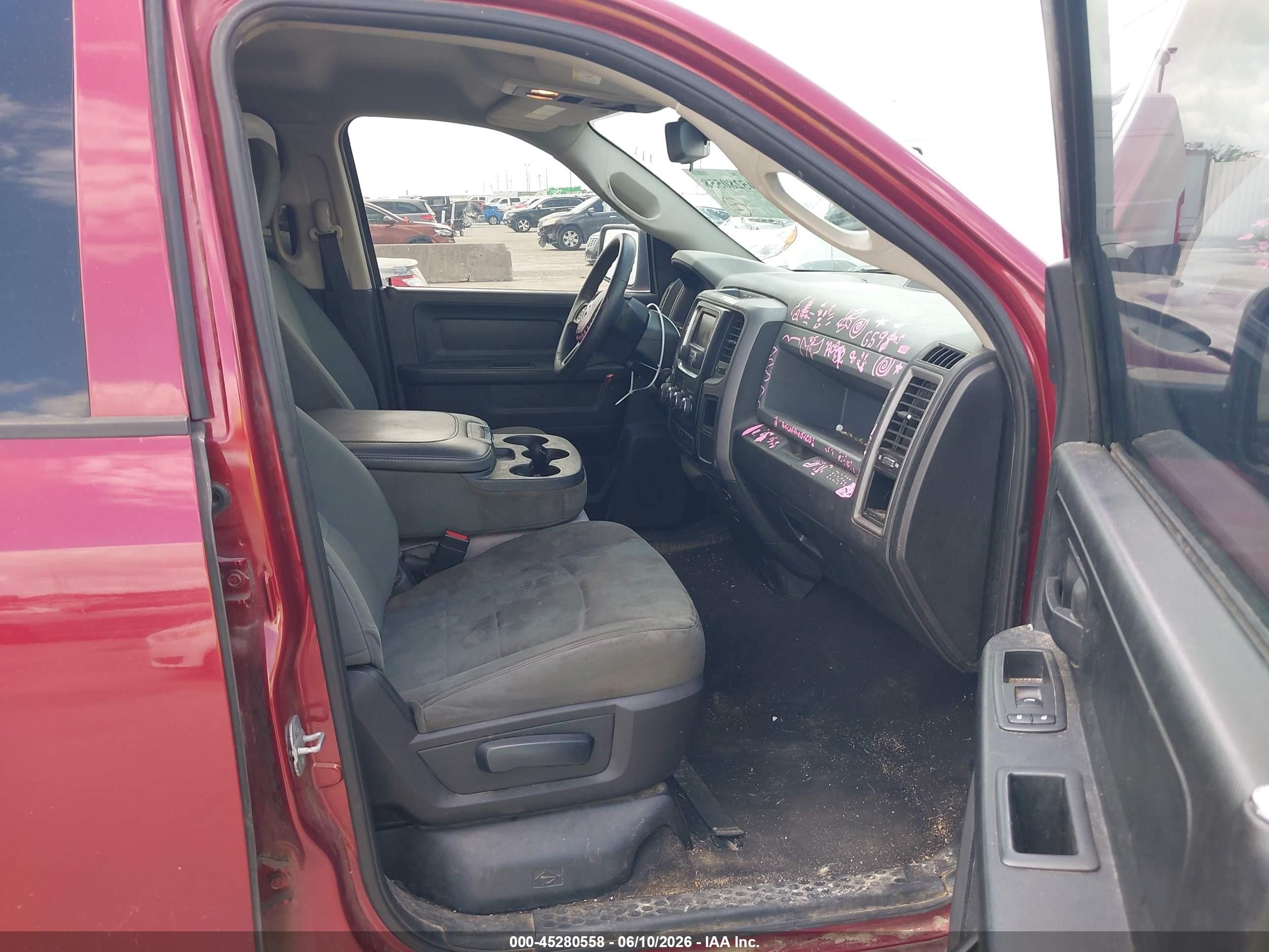 2014 Ram 1500 Express Red vin: 1C6RR7FT3ES339121