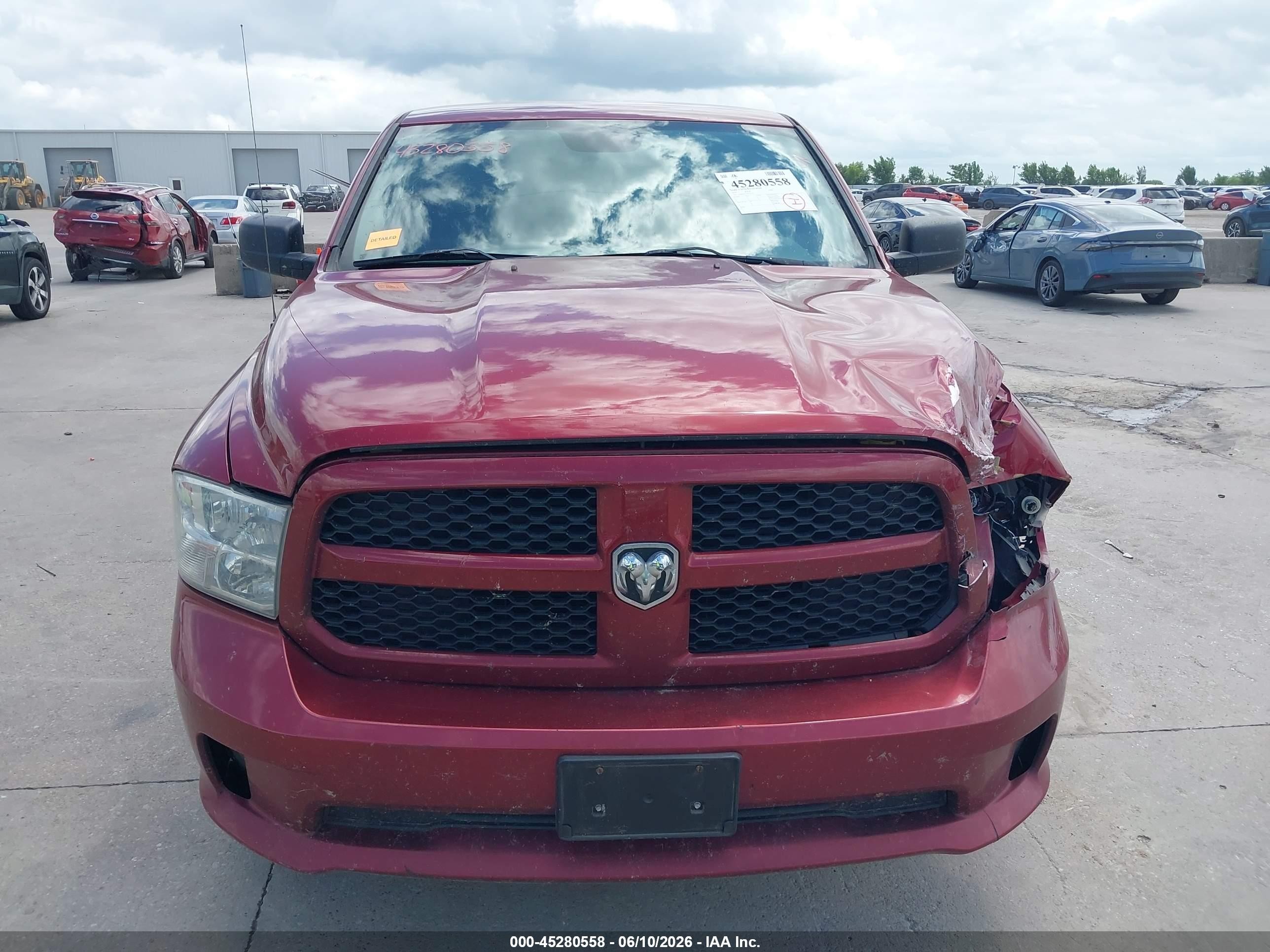 2014 Ram 1500 Express Red vin: 1C6RR7FT3ES339121