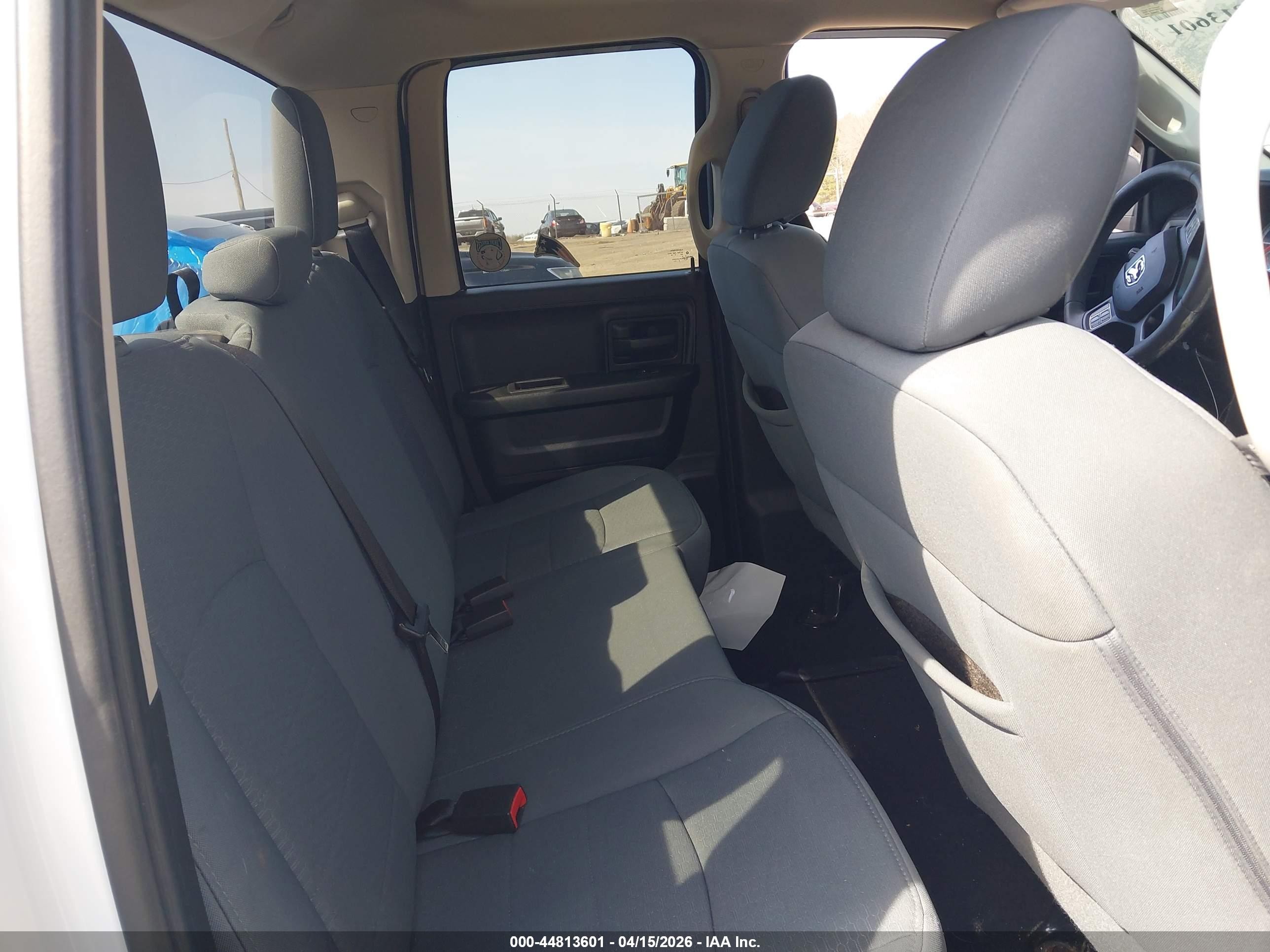 2013 Ram 1500 Tradesman White vin: 1C6RR7FT4DS713850