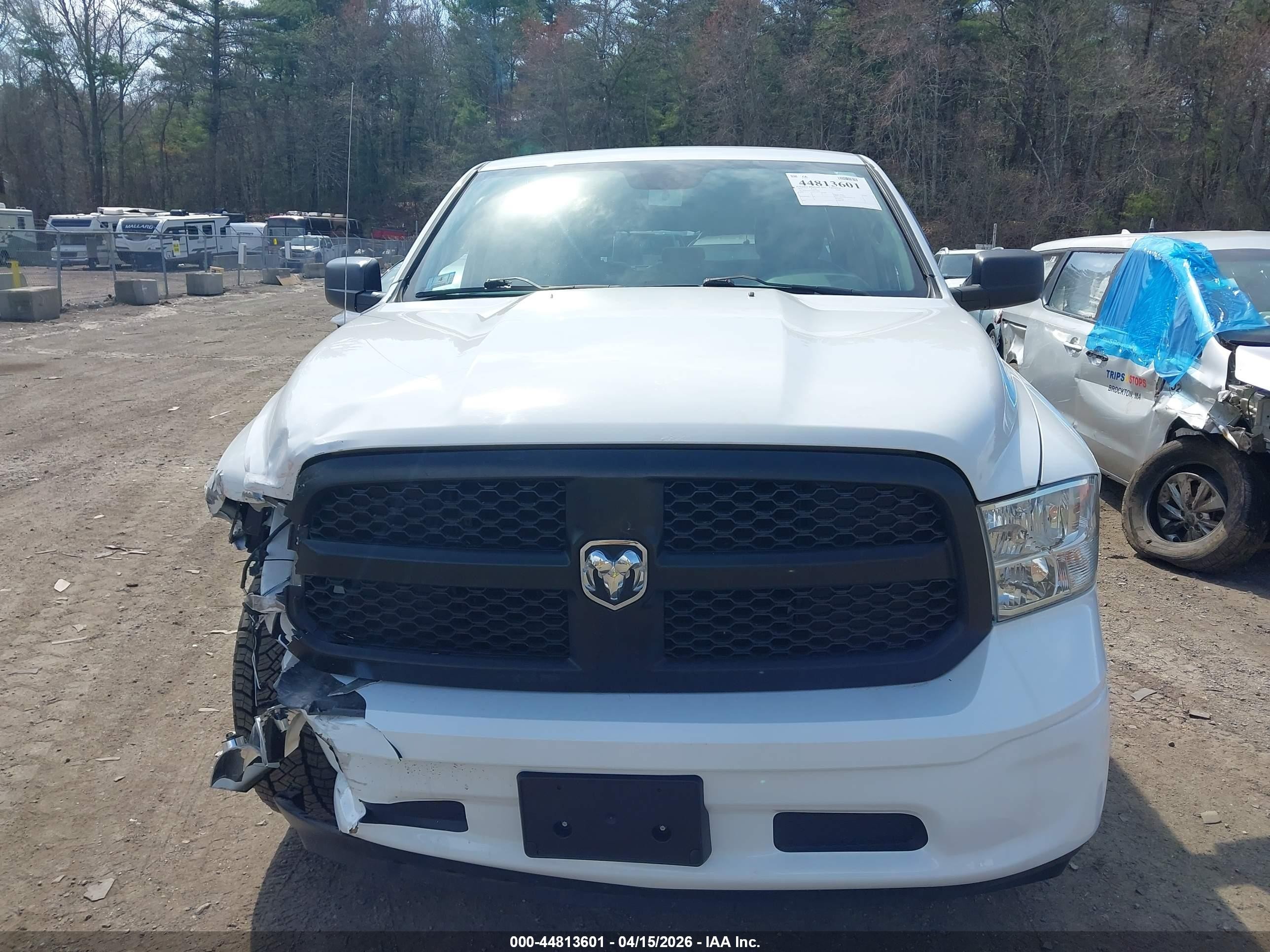 2013 Ram 1500 Tradesman White vin: 1C6RR7FT4DS713850