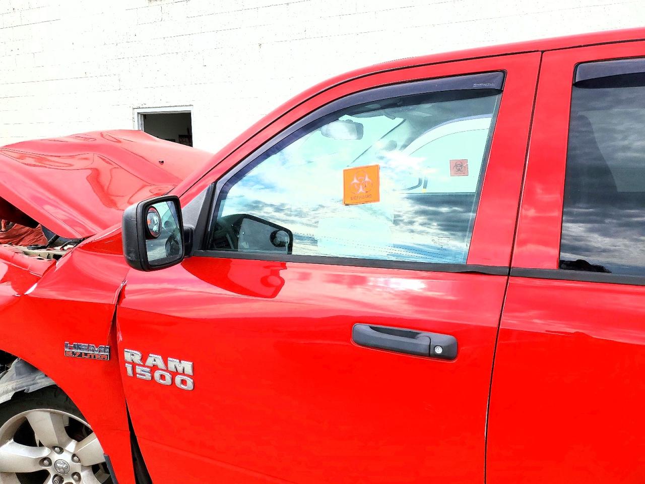 2014 Ram 1500 St Red vin: 1C6RR7FT4ES143379
