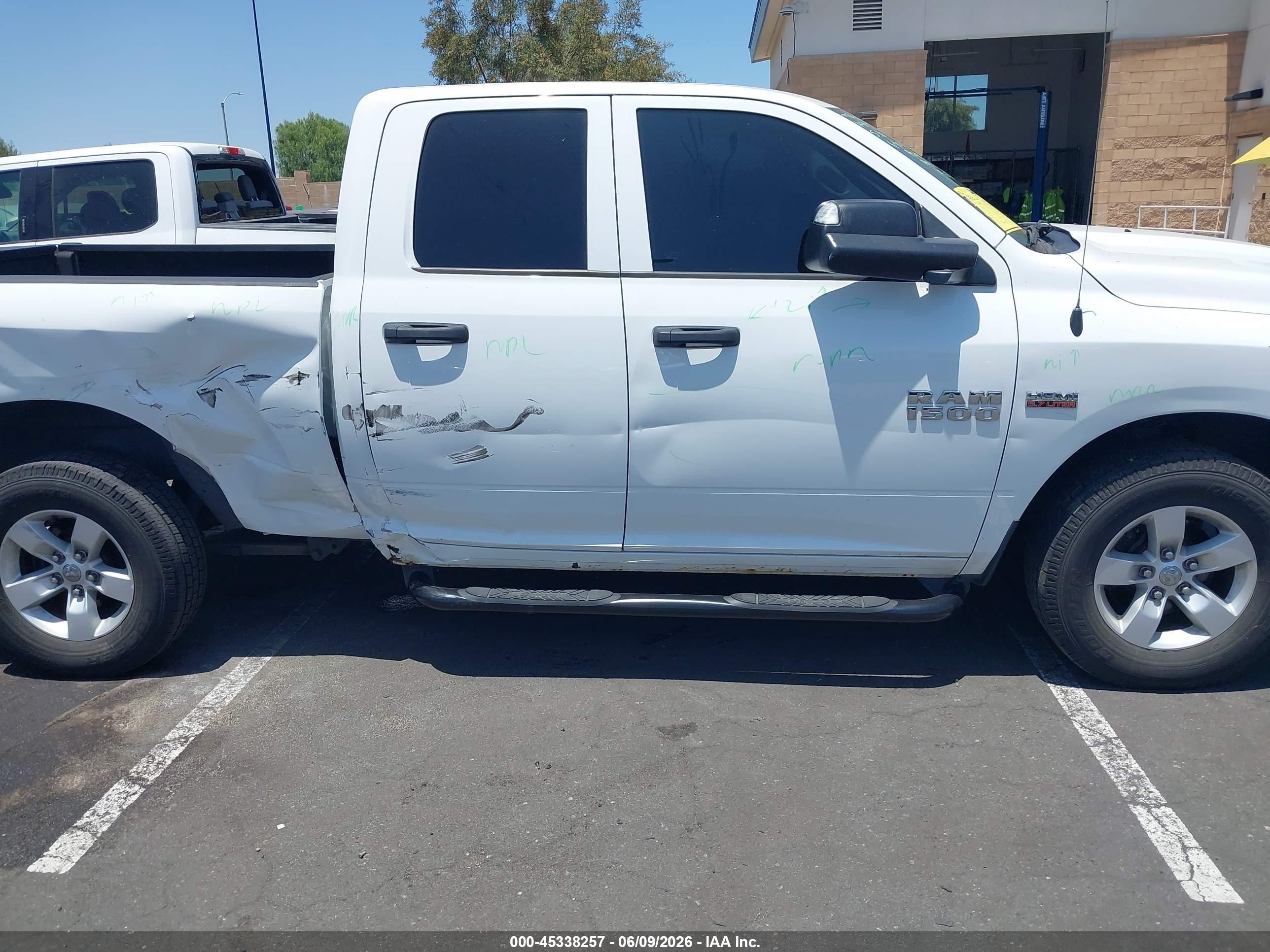 2014 Ram 1500 Tradesman Белый vin: 1C6RR7FT4ES234877