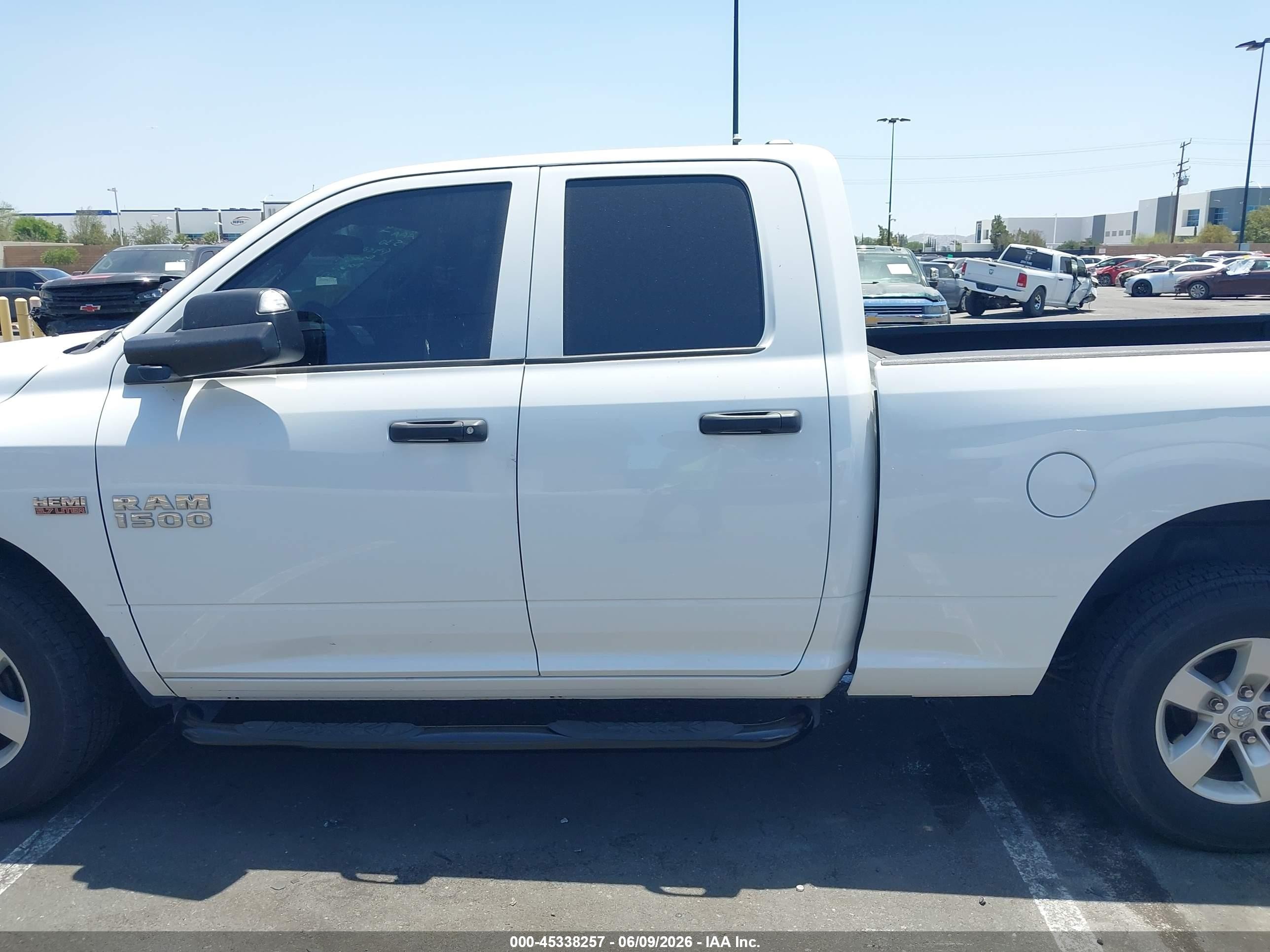 2014 Ram 1500 Tradesman Белый vin: 1C6RR7FT4ES234877