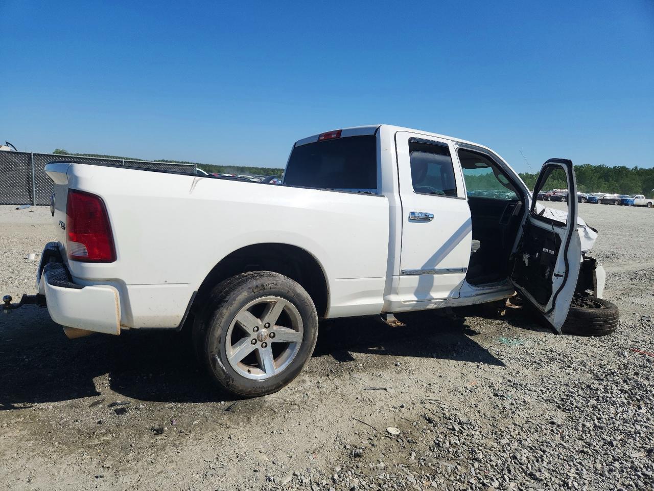2014 Ram 1500 St White vin: 1C6RR7FT4ES274215