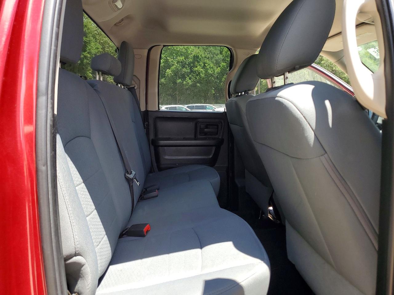2014 Ram 1500 St Red vin: 1C6RR7FT4ES280659