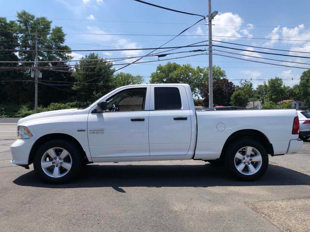 2014 Ram 1500 Express White vin: 1C6RR7FT4ES338589