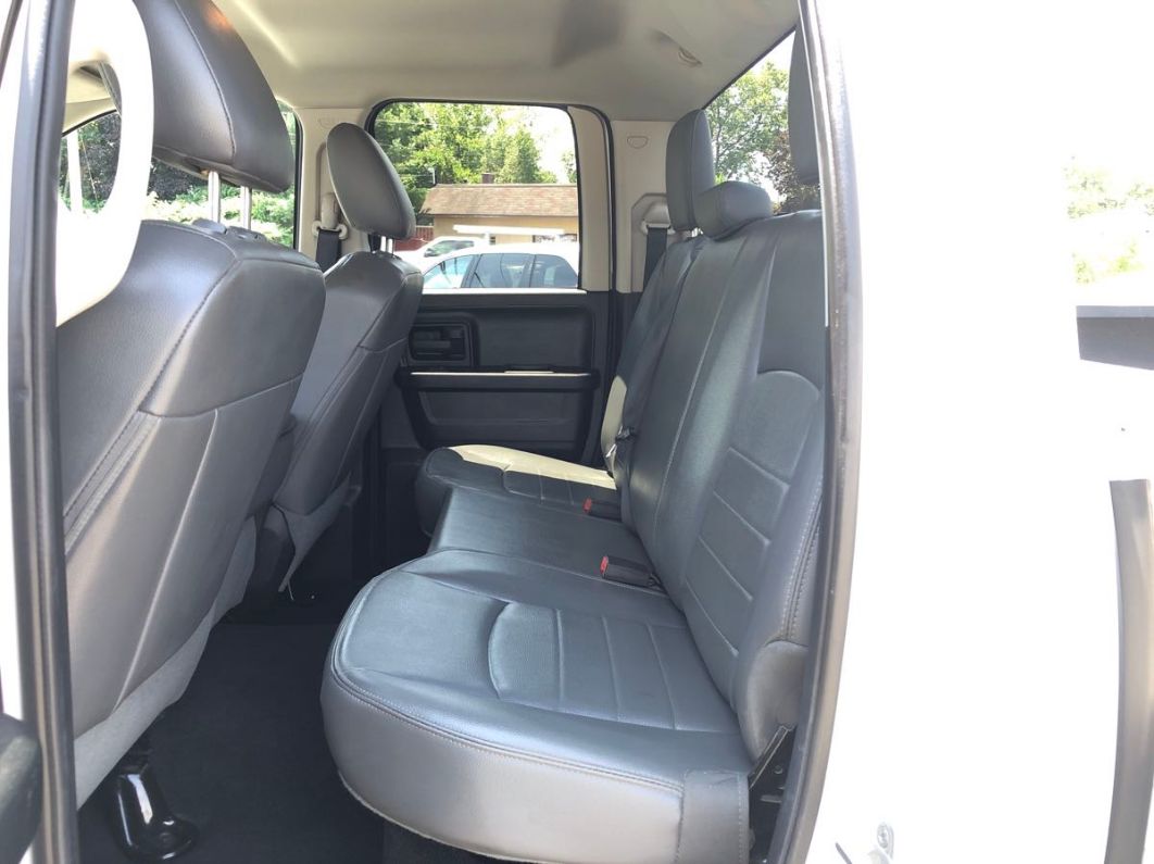 2014 Ram 1500 Express White vin: 1C6RR7FT4ES338589