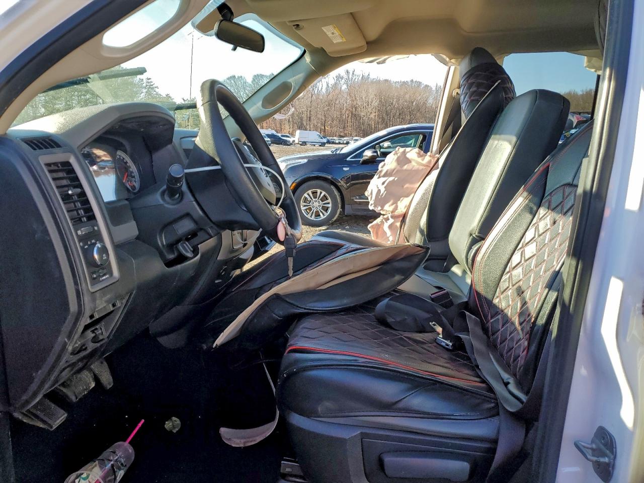 2014 Ram 1500 St White vin: 1C6RR7FT4ES338589