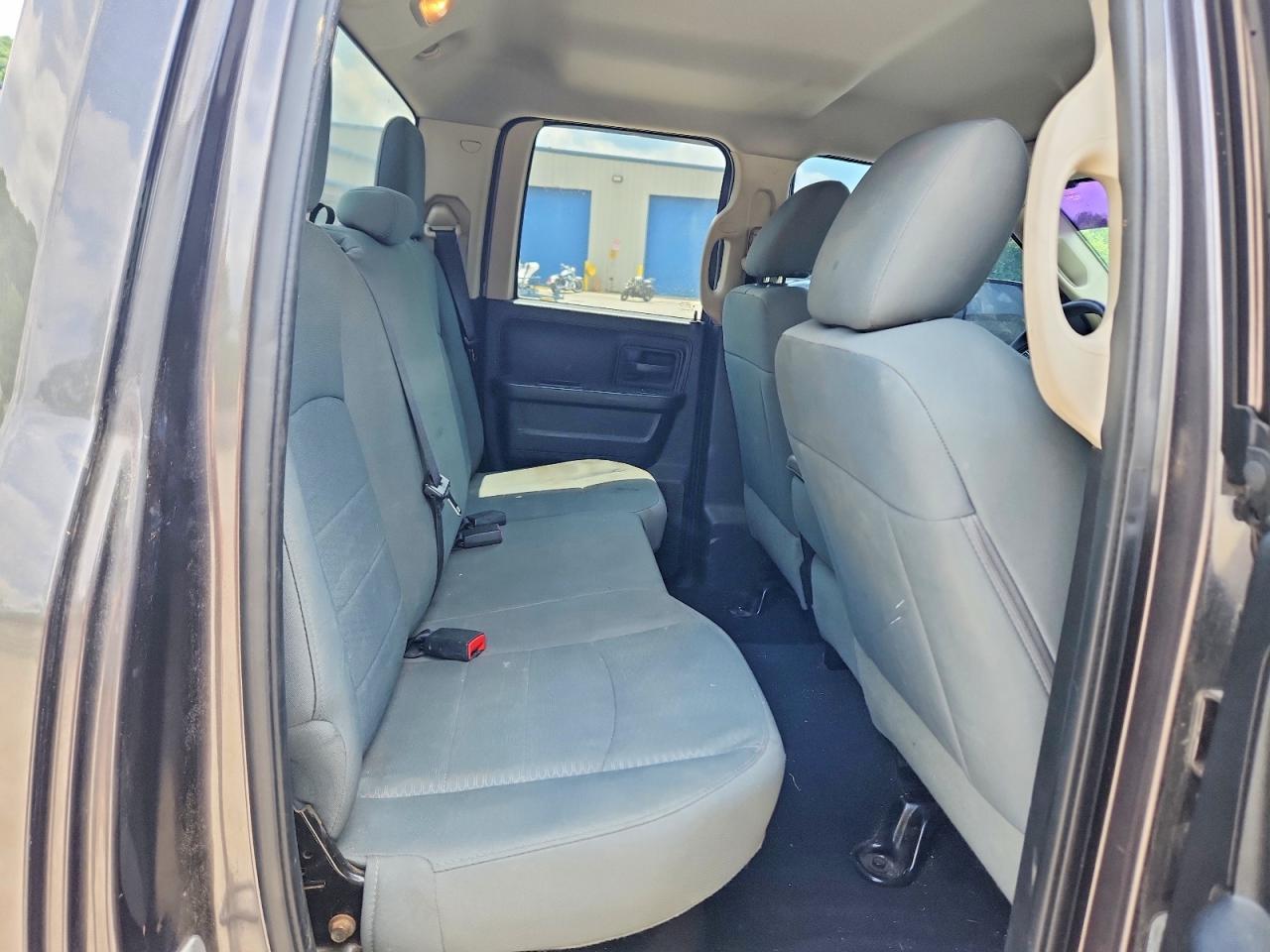 2014 Ram 1500 St Gray vin: 1C6RR7FT4ES466380