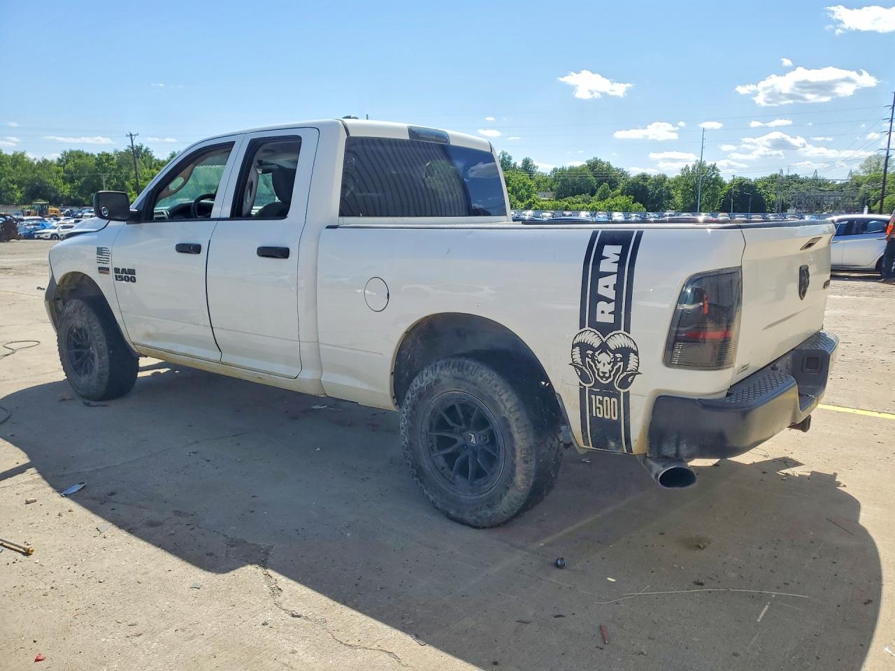 2015 Ram 1500 St White vin: 1C6RR7FT4FS763764