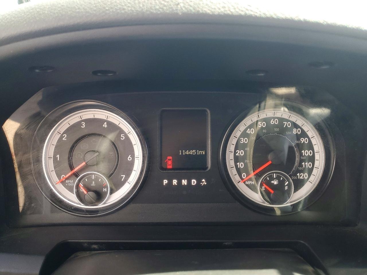 2015 Ram 1500 St White vin: 1C6RR7FT4FS763764