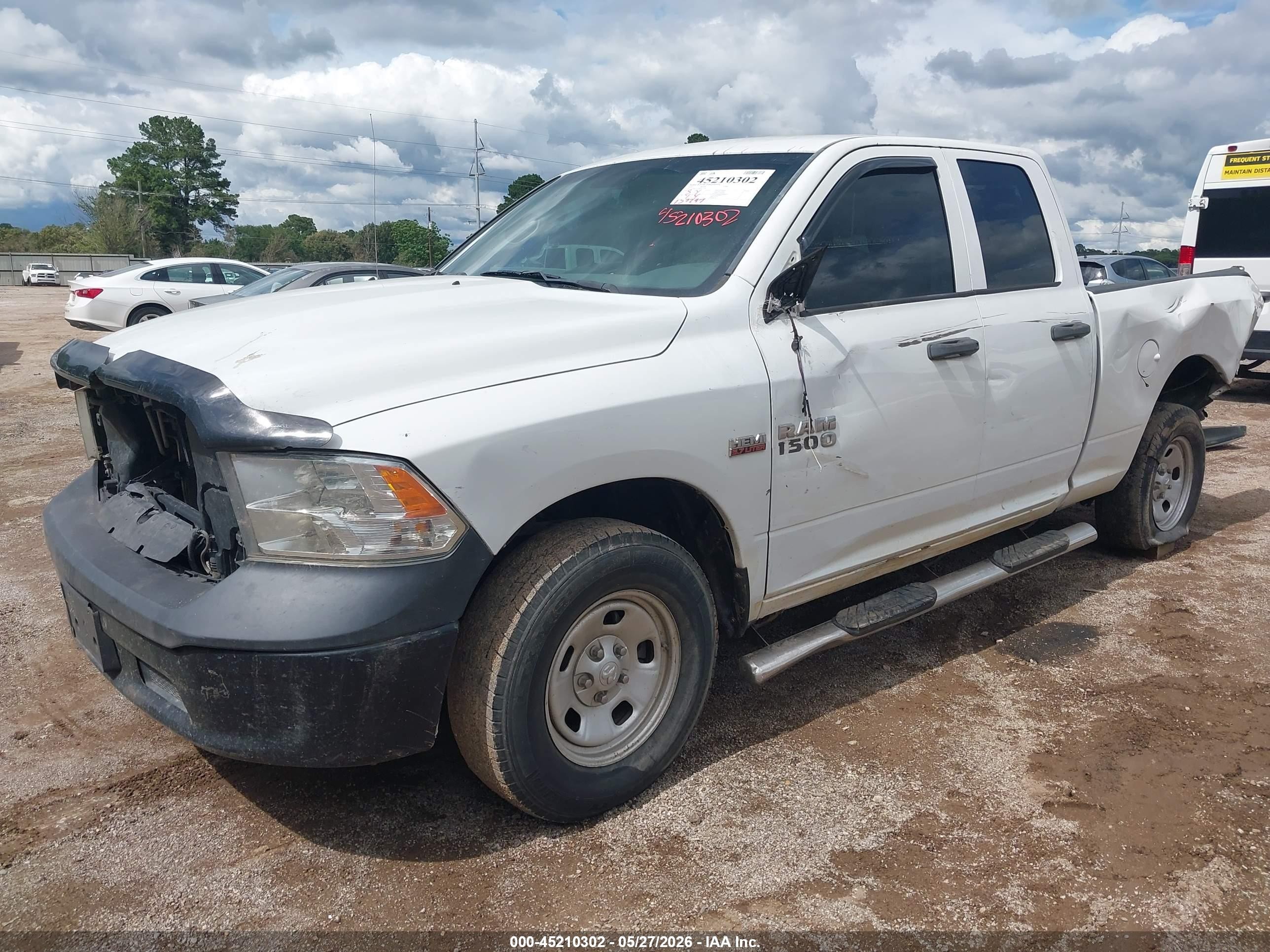 2016 Ram 1500 White vin: 1C6RR7FT4GS337221