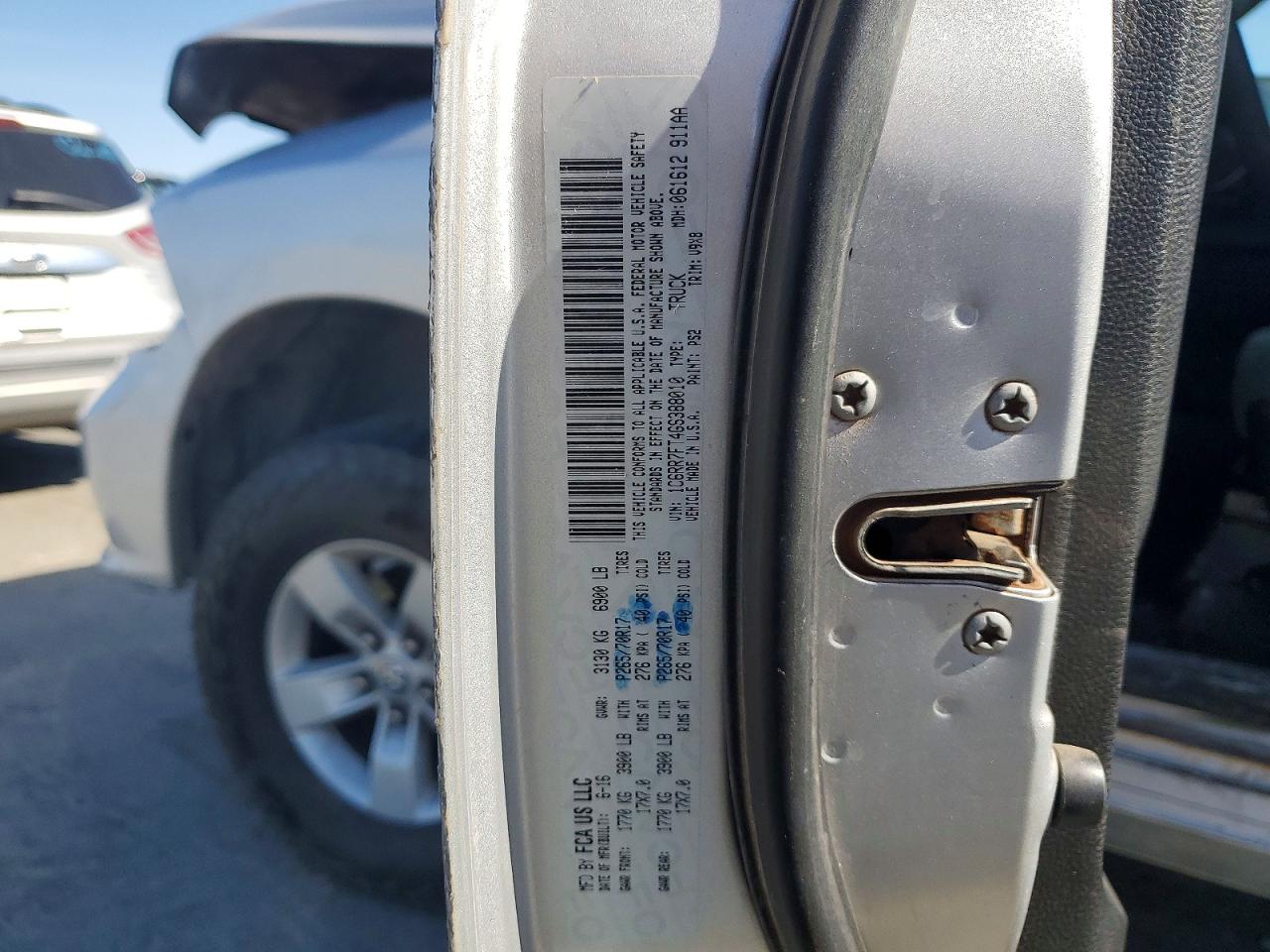 2016 Ram 1500 St Silver vin: 1C6RR7FT4GS388010