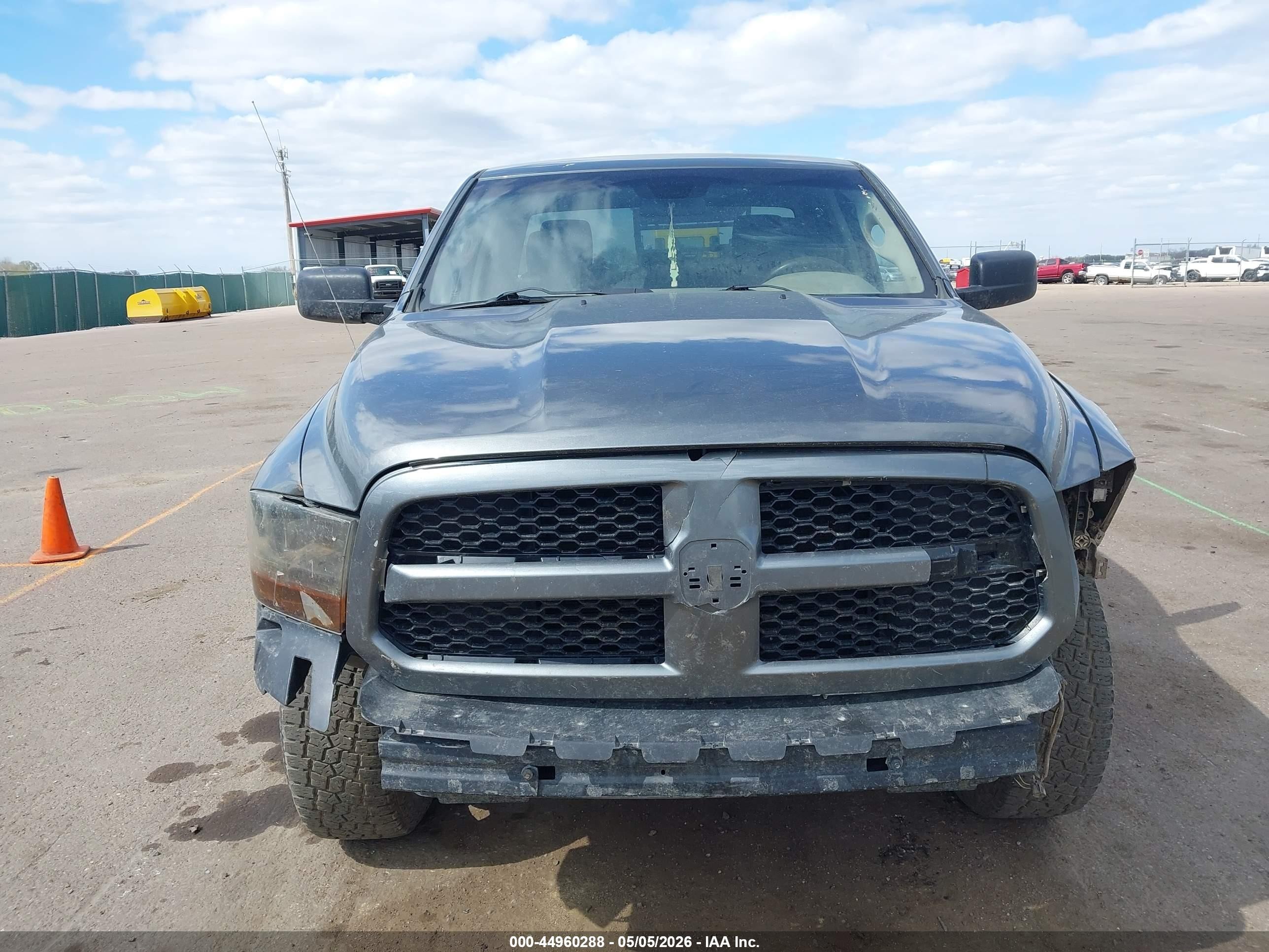 2013 Ram 1500 Express Gray vin: 1C6RR7FT5DS575512