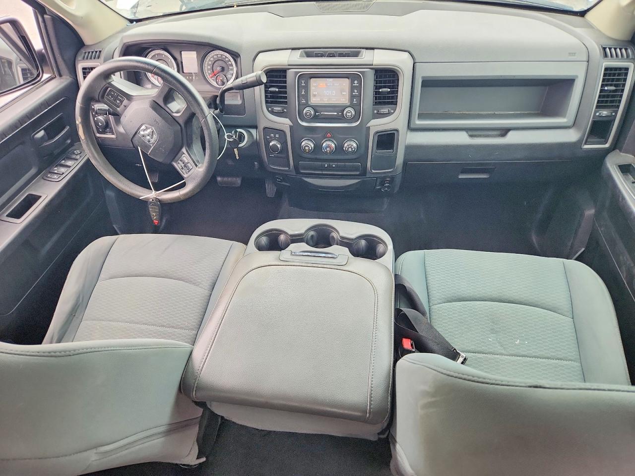 2014 Ram 1500 St White vin: 1C6RR7FT5ES106079