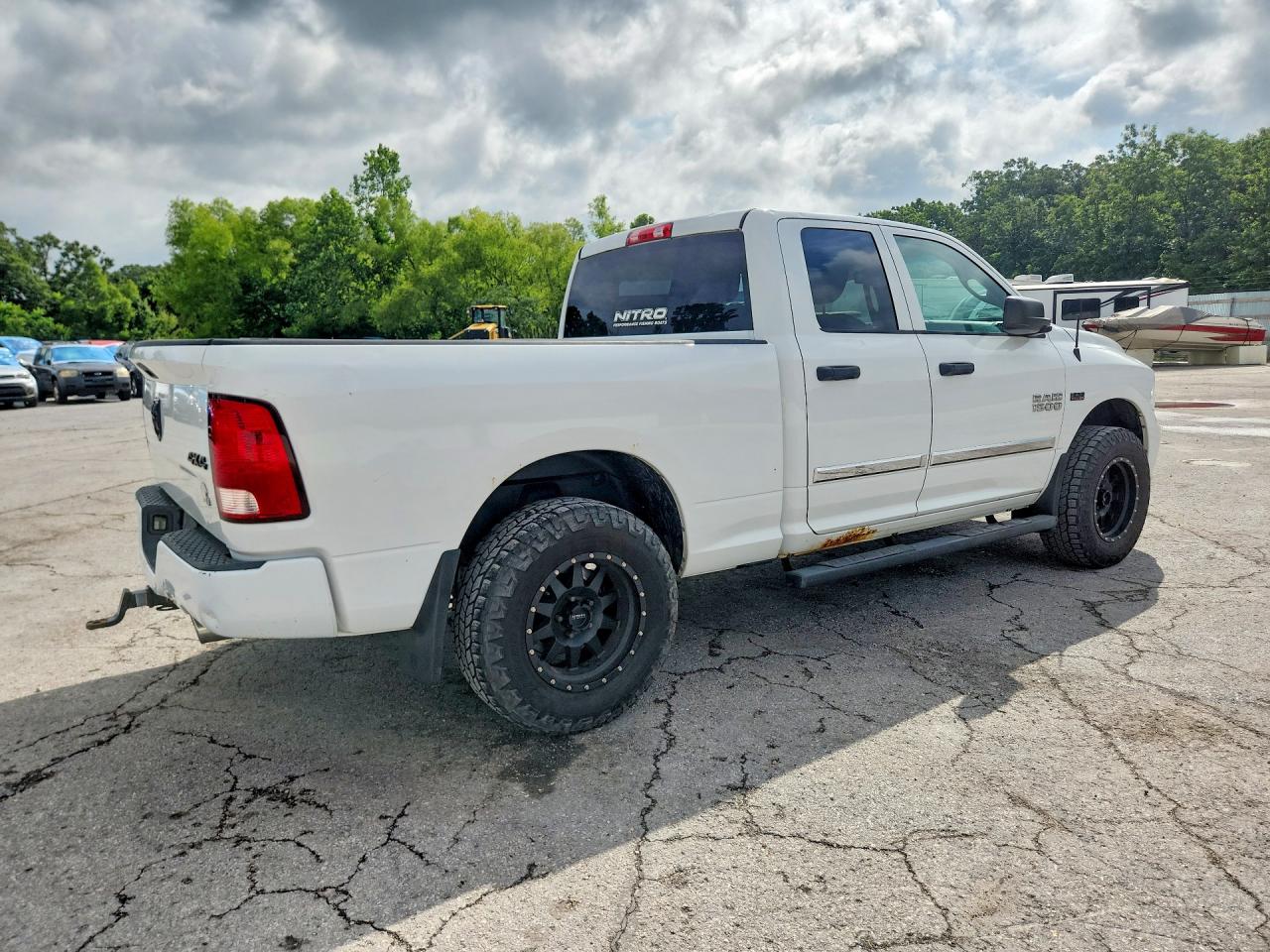 2014 Ram 1500 St White vin: 1C6RR7FT5ES106079