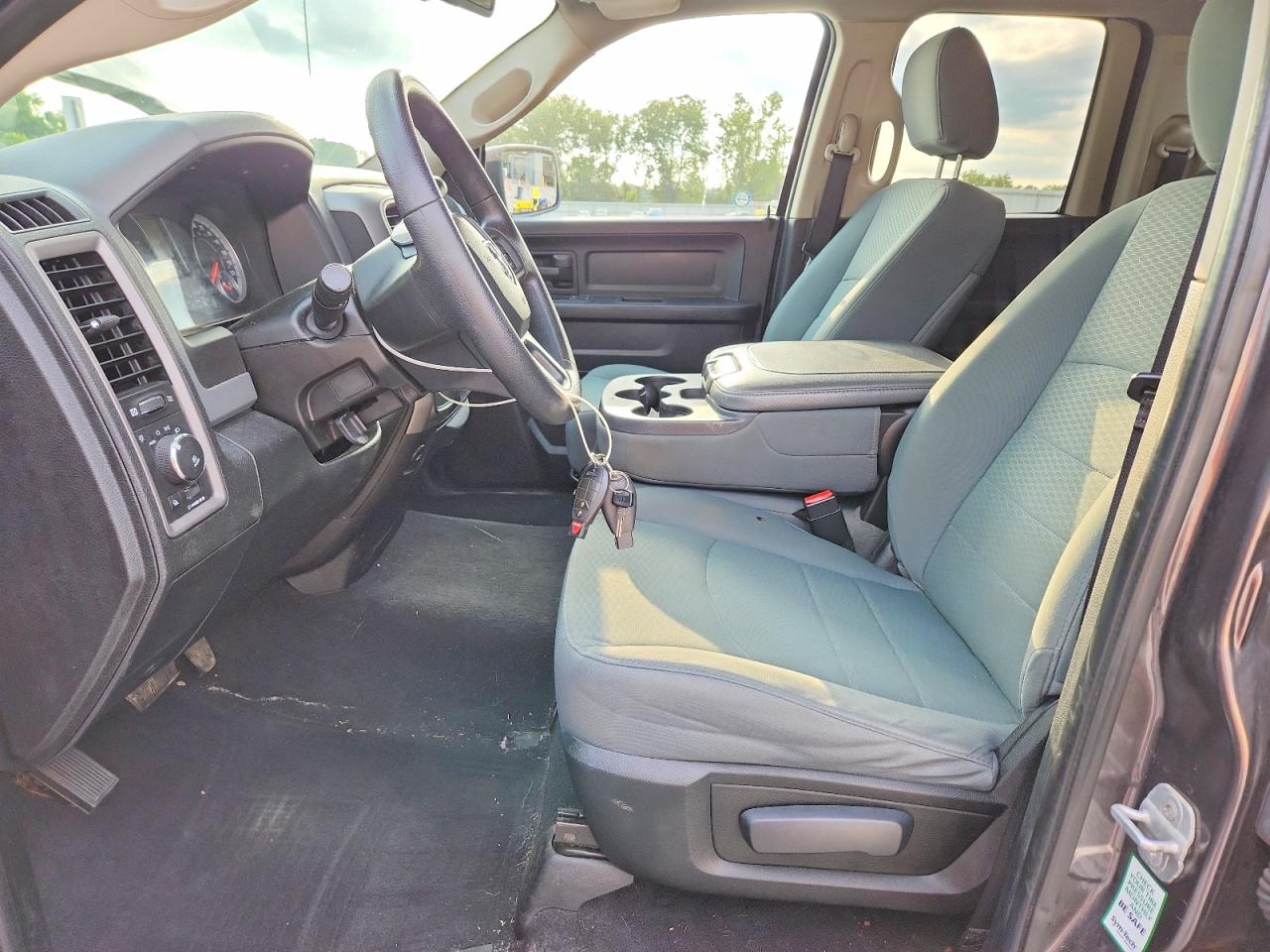 2014 Ram 1500 St Gray vin: 1C6RR7FT5ES240025