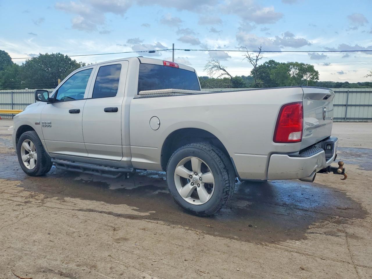 2015 Ram 1500 St Silver vin: 1C6RR7FT5FS778466