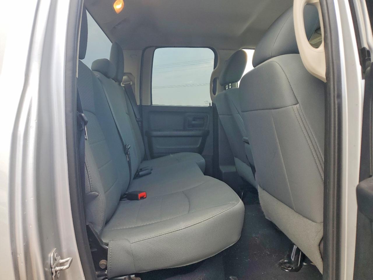 2015 Ram 1500 St Silver vin: 1C6RR7FT5FS778466