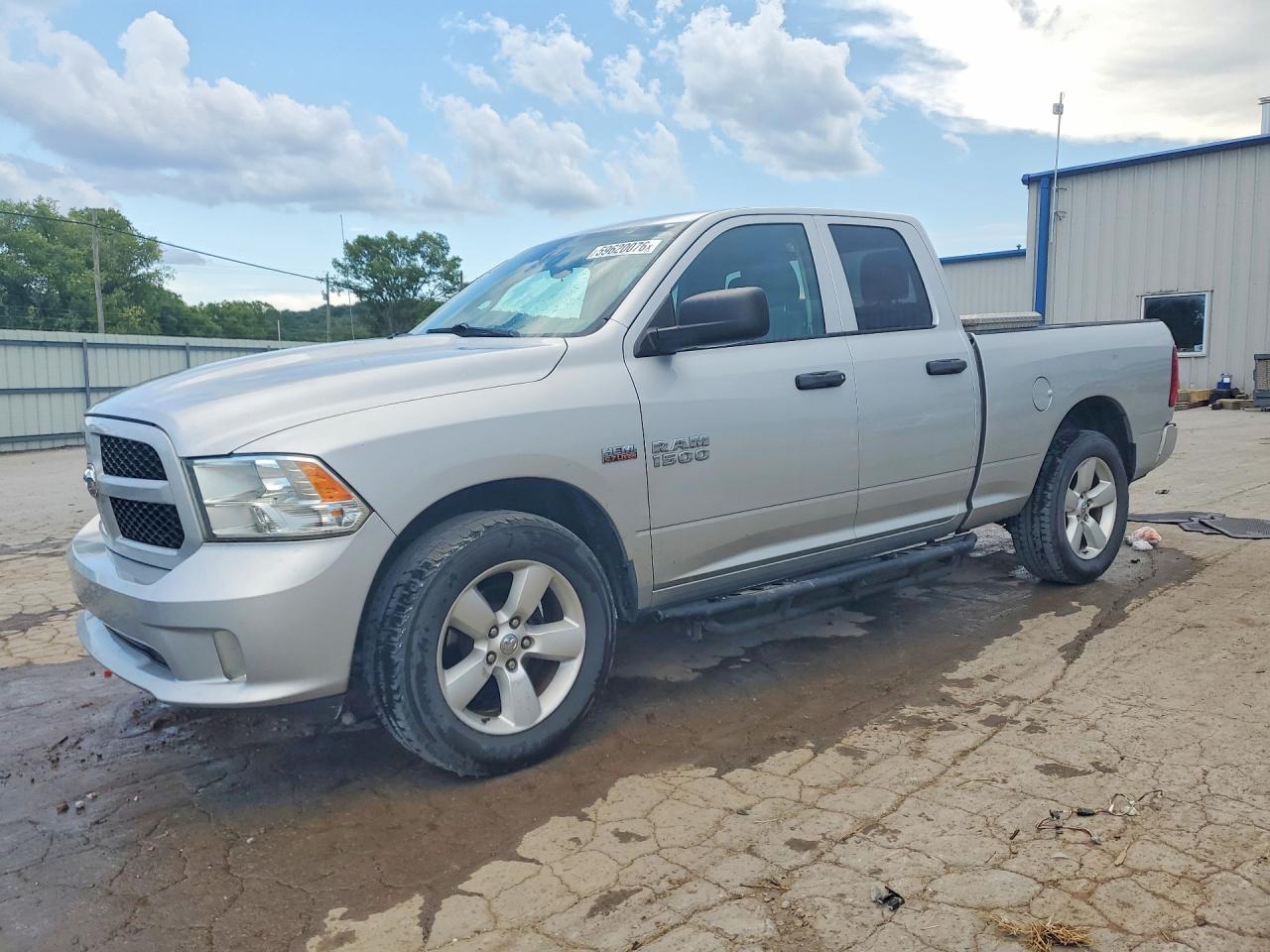 2015 Ram 1500 St Серебряный vin: 1C6RR7FT5FS778466