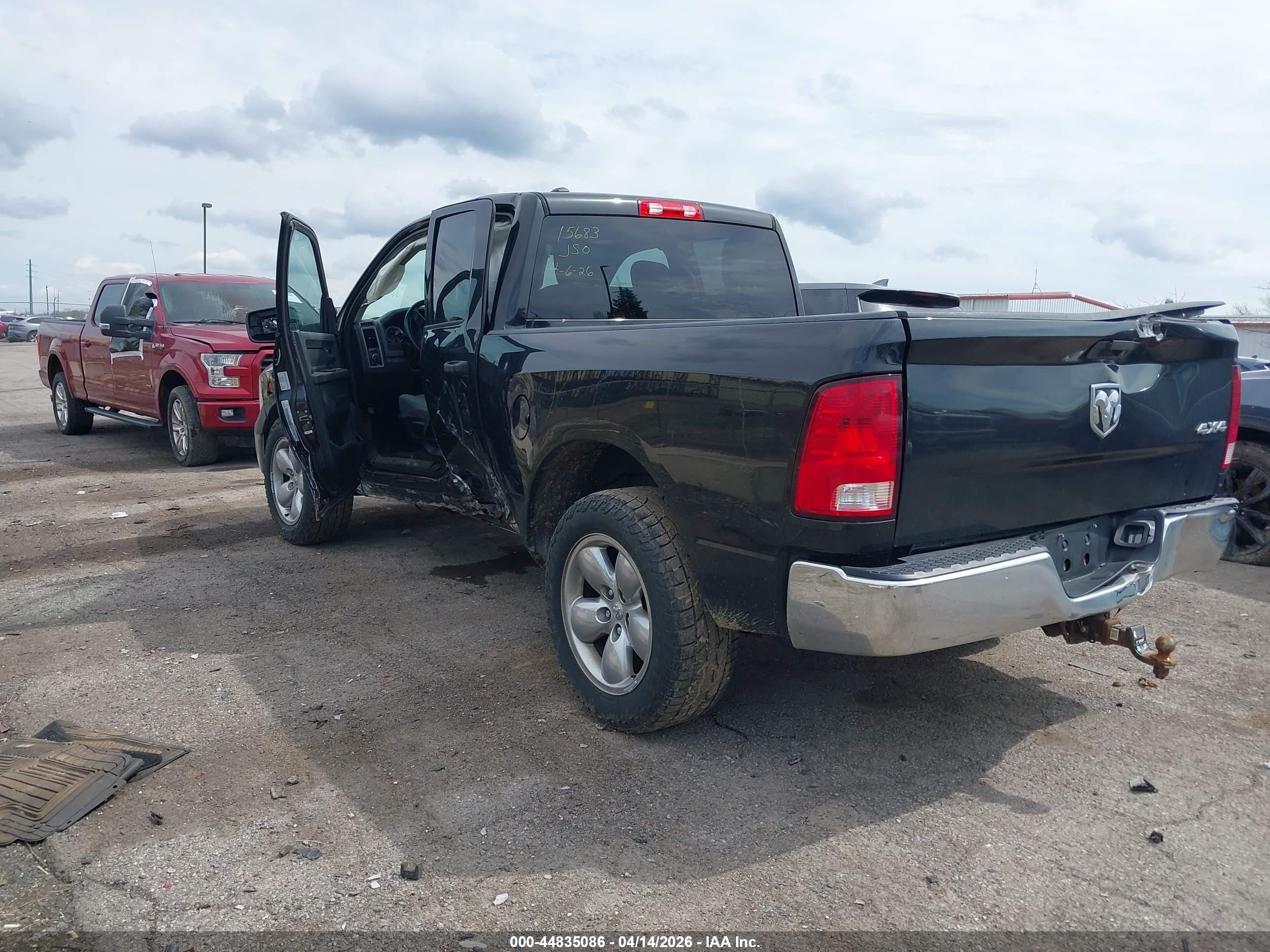 2016 Ram 1500 St Black vin: 1C6RR7FT5GS415683
