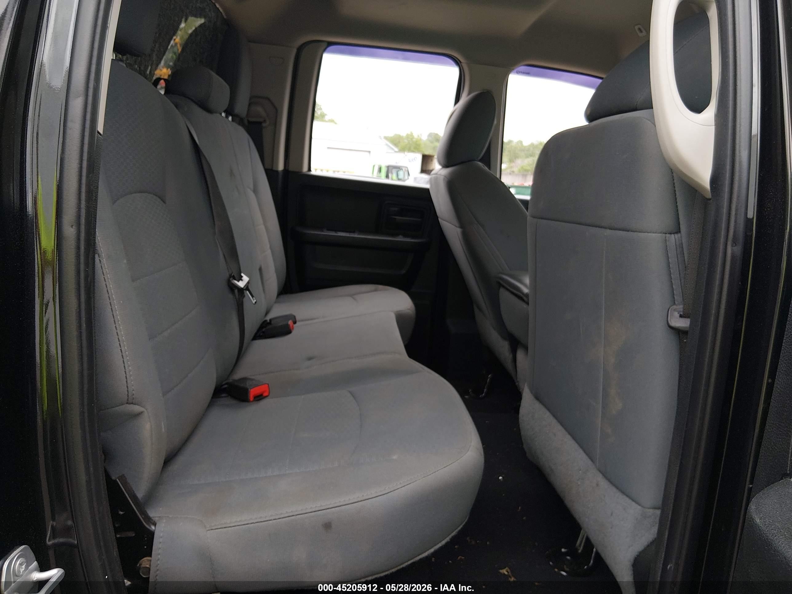 2018 Ram 1500 St Black vin: 1C6RR7FT5JS269485
