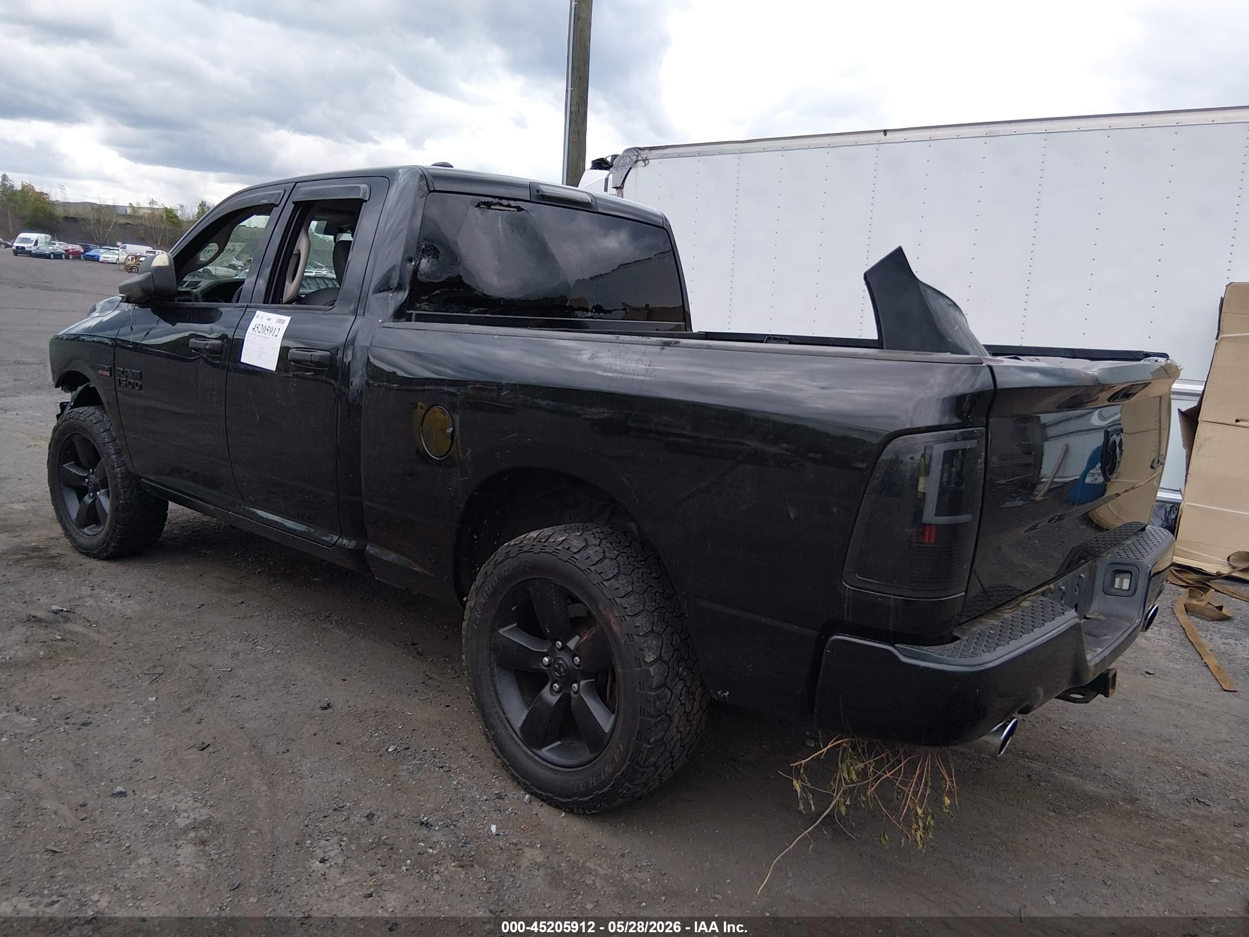 2018 Ram 1500 St Black vin: 1C6RR7FT5JS269485