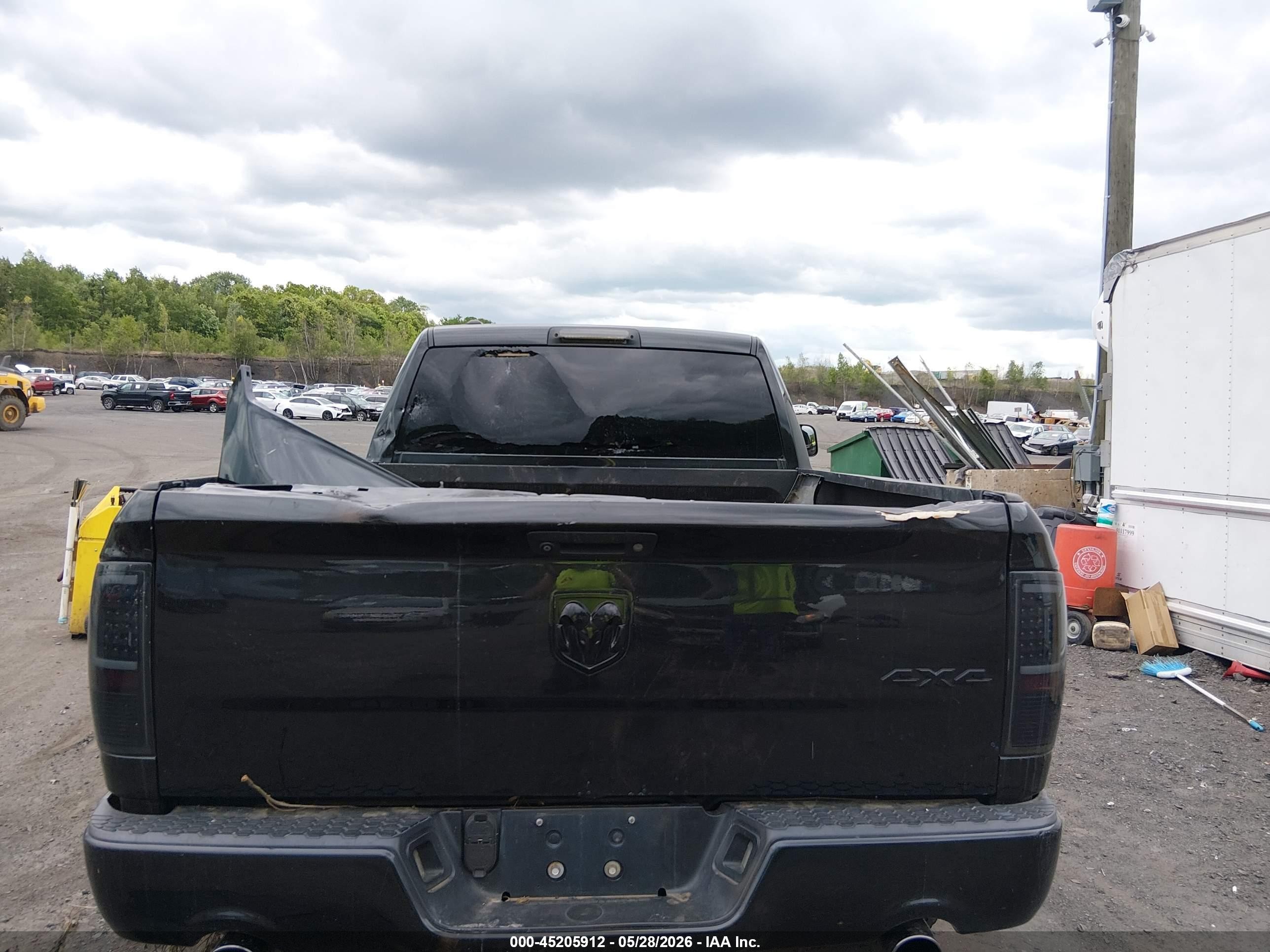 2018 Ram 1500 St Black vin: 1C6RR7FT5JS269485