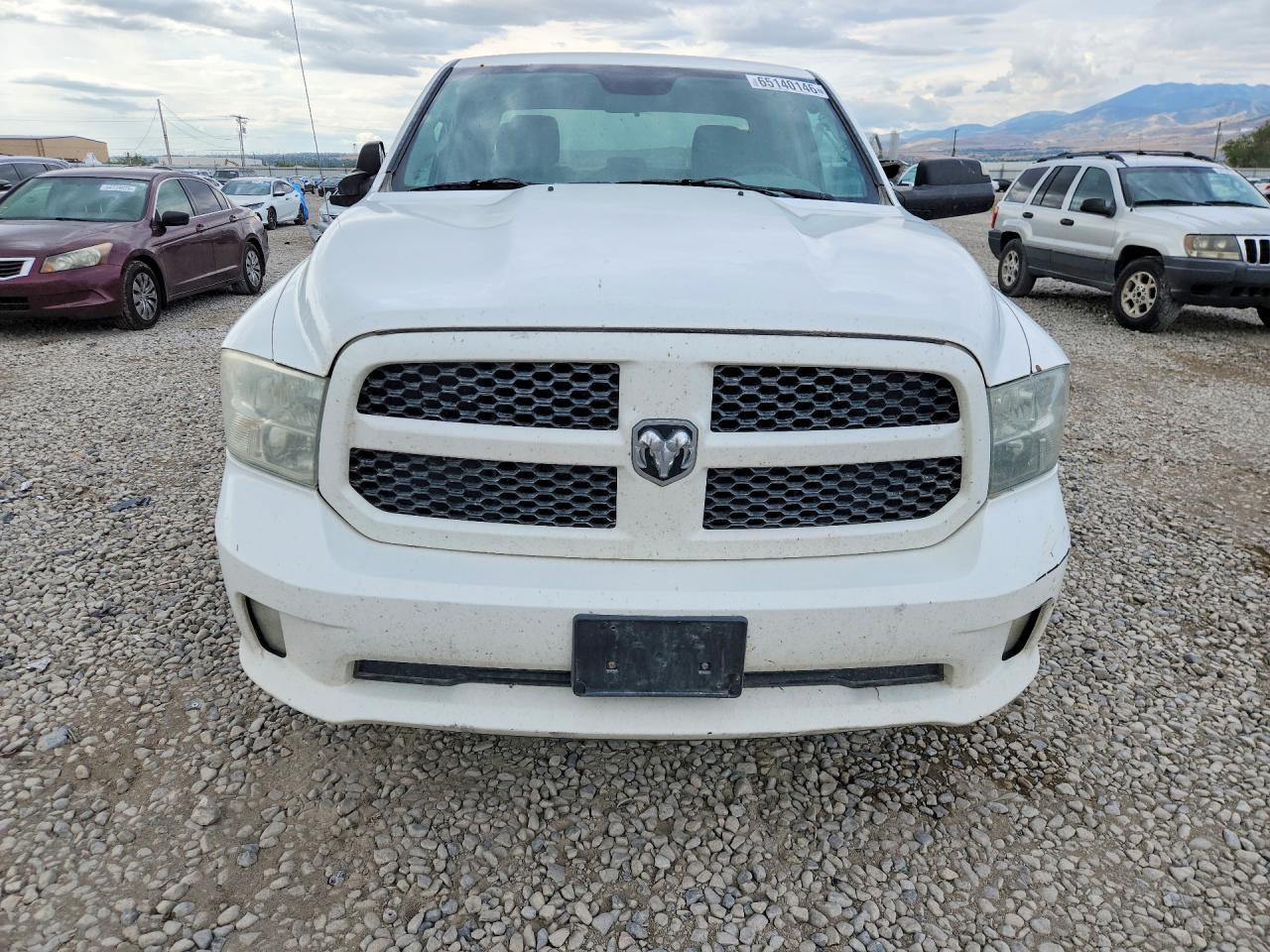 2013 Ram 1500 St White vin: 1C6RR7FT6DS554717