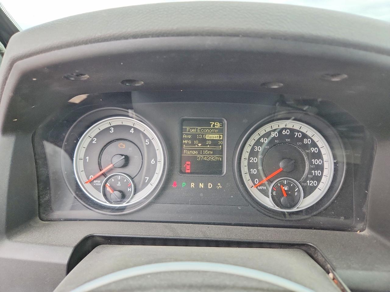 2013 Ram 1500 St White vin: 1C6RR7FT6DS554717