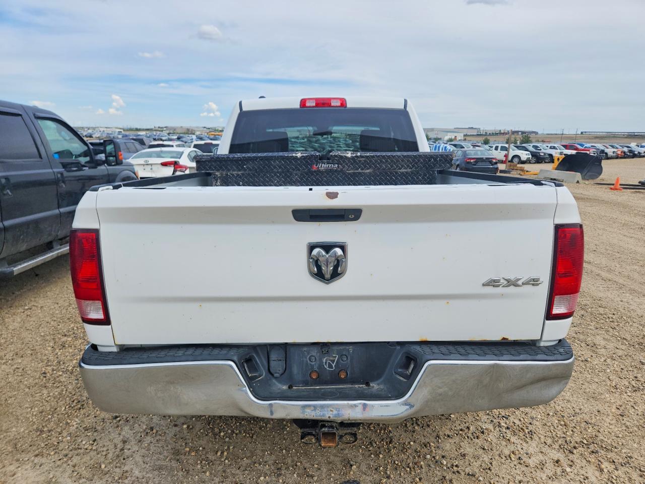 2014 Ram 1500 St Белый vin: 1C6RR7FT6ES103465