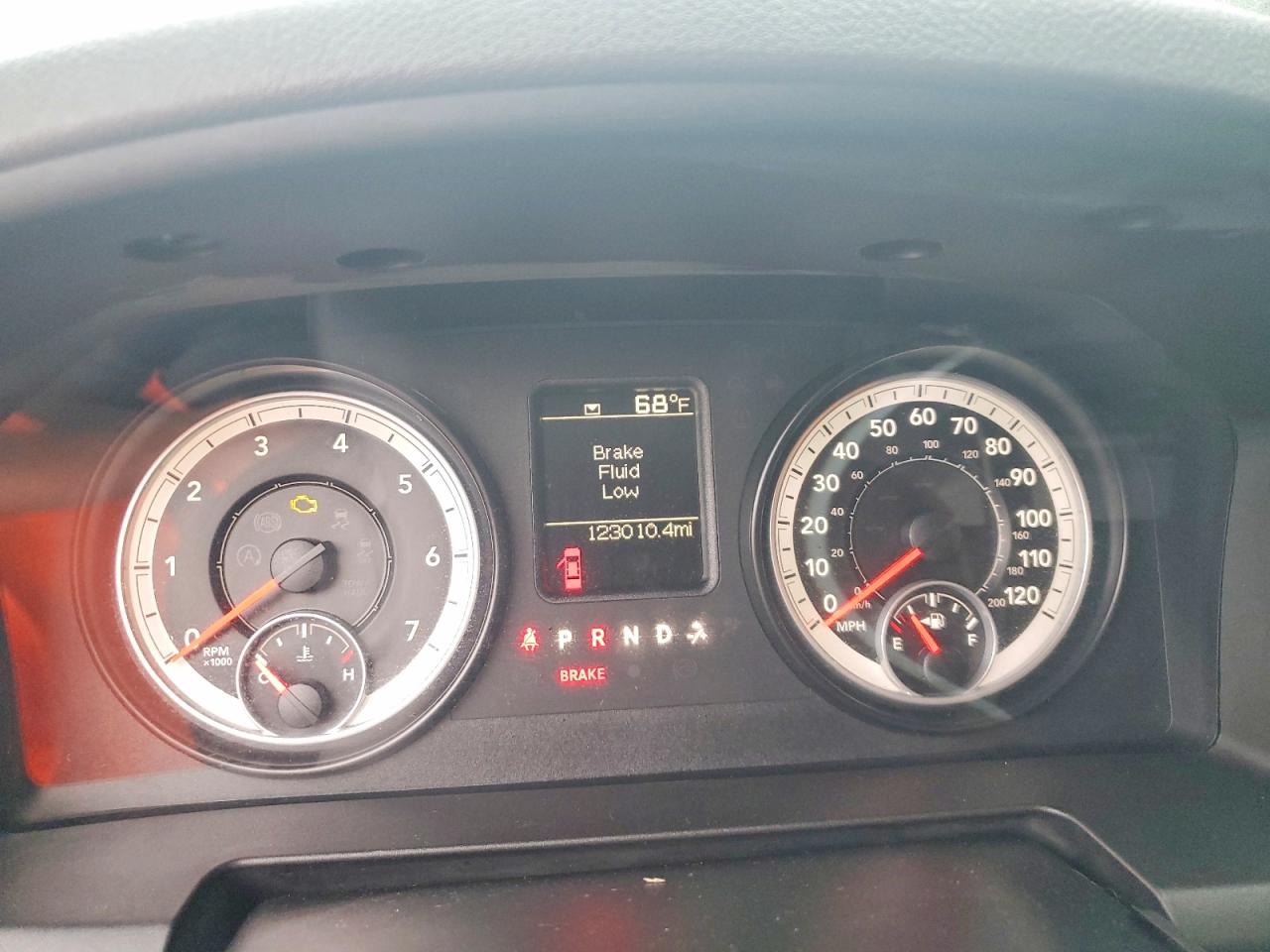 2014 Ram 1500 St Silver vin: 1C6RR7FT6ES109380